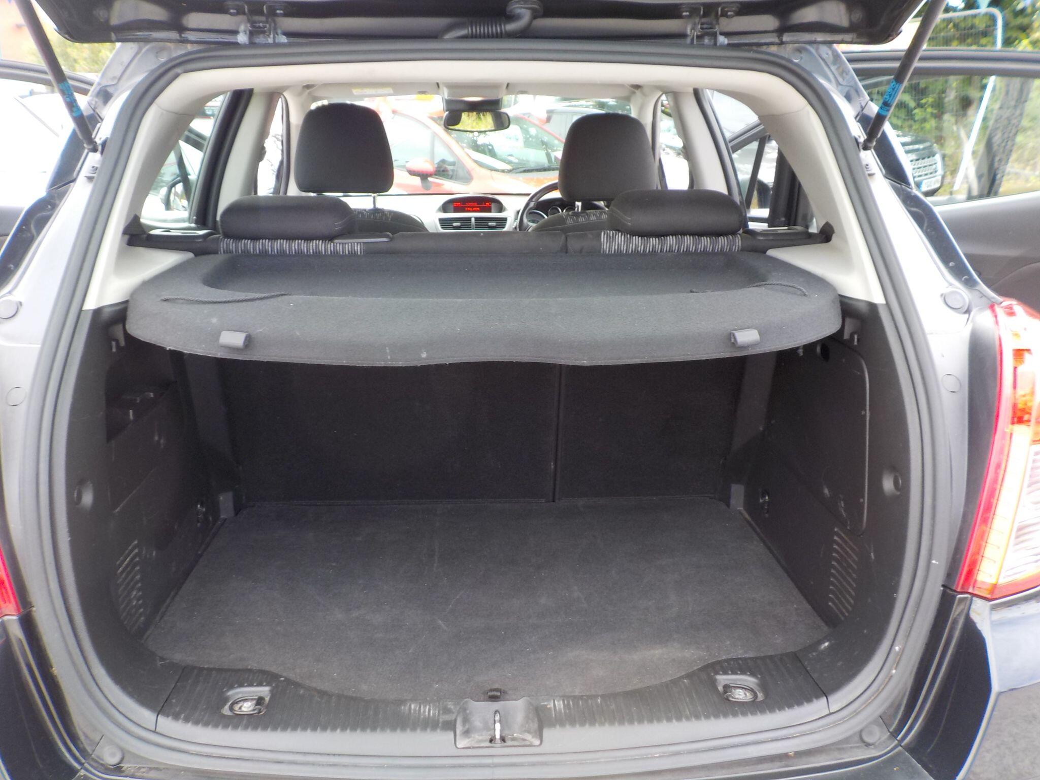 Vauxhall Mokka 1.6i Exclusiv 2WD Euro 6 (s/s) 5dr