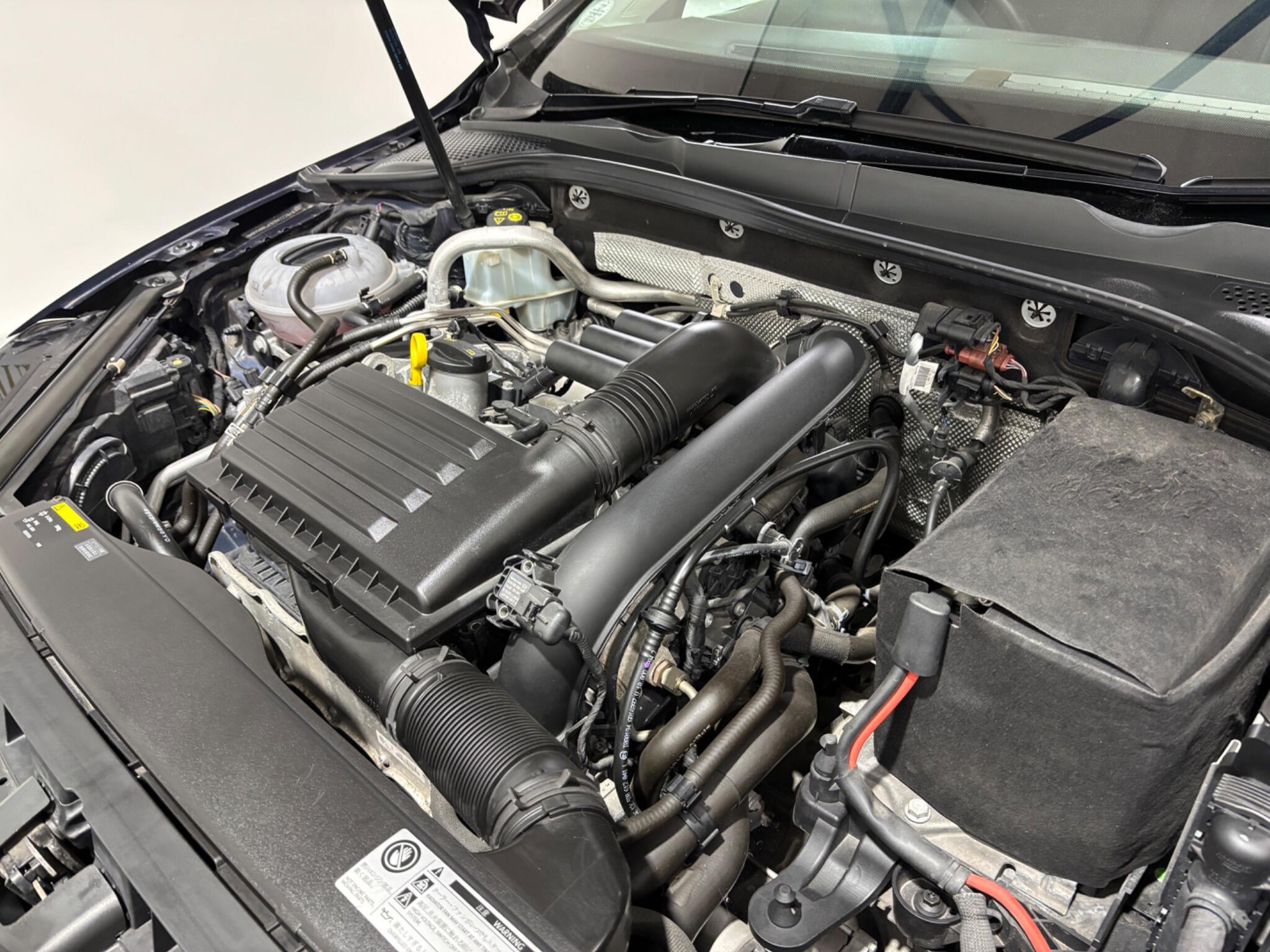 Volkswagen Golf view 68