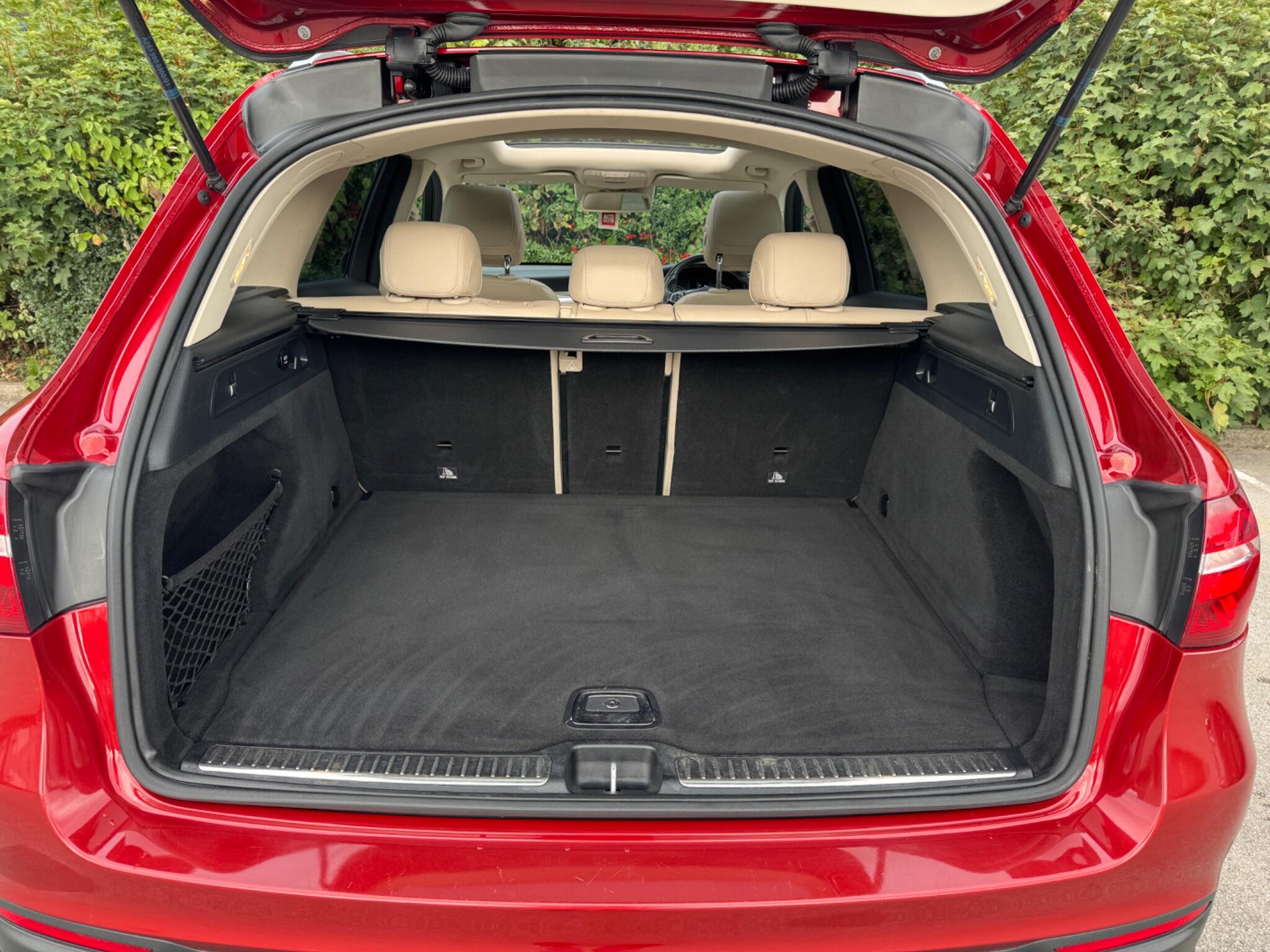 Mercedes-Benz GLC view 57