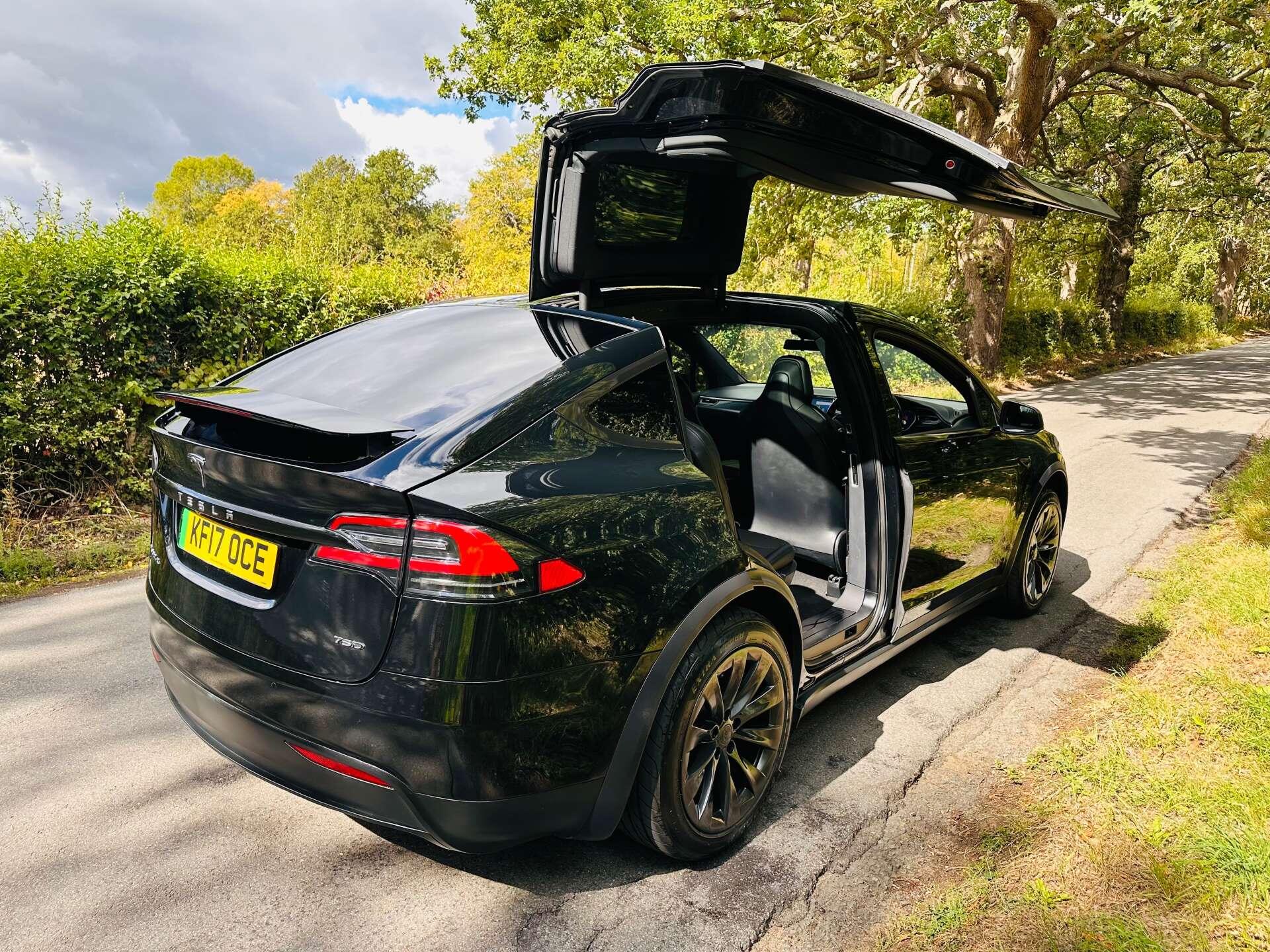Tesla Model X view 47