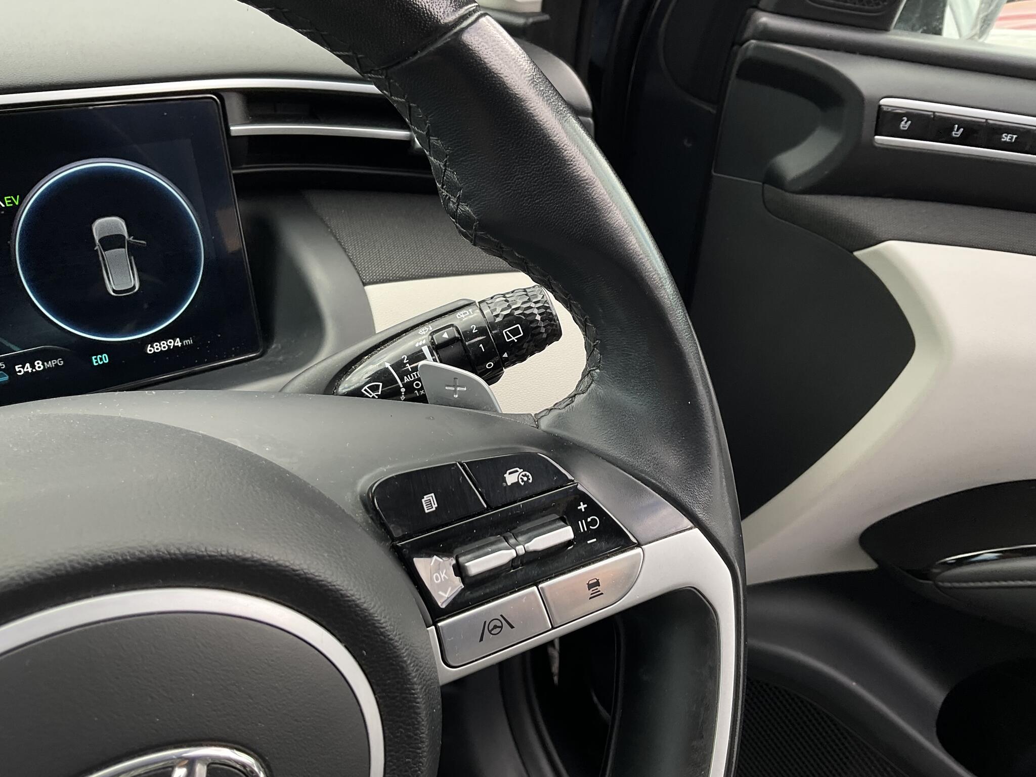 Hyundai Tucson view 25