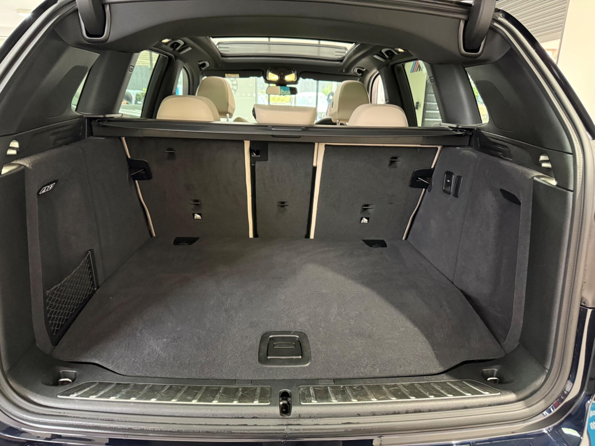 BMW Ix3 view 35