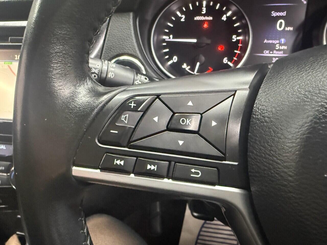 Nissan Qashqai view 14