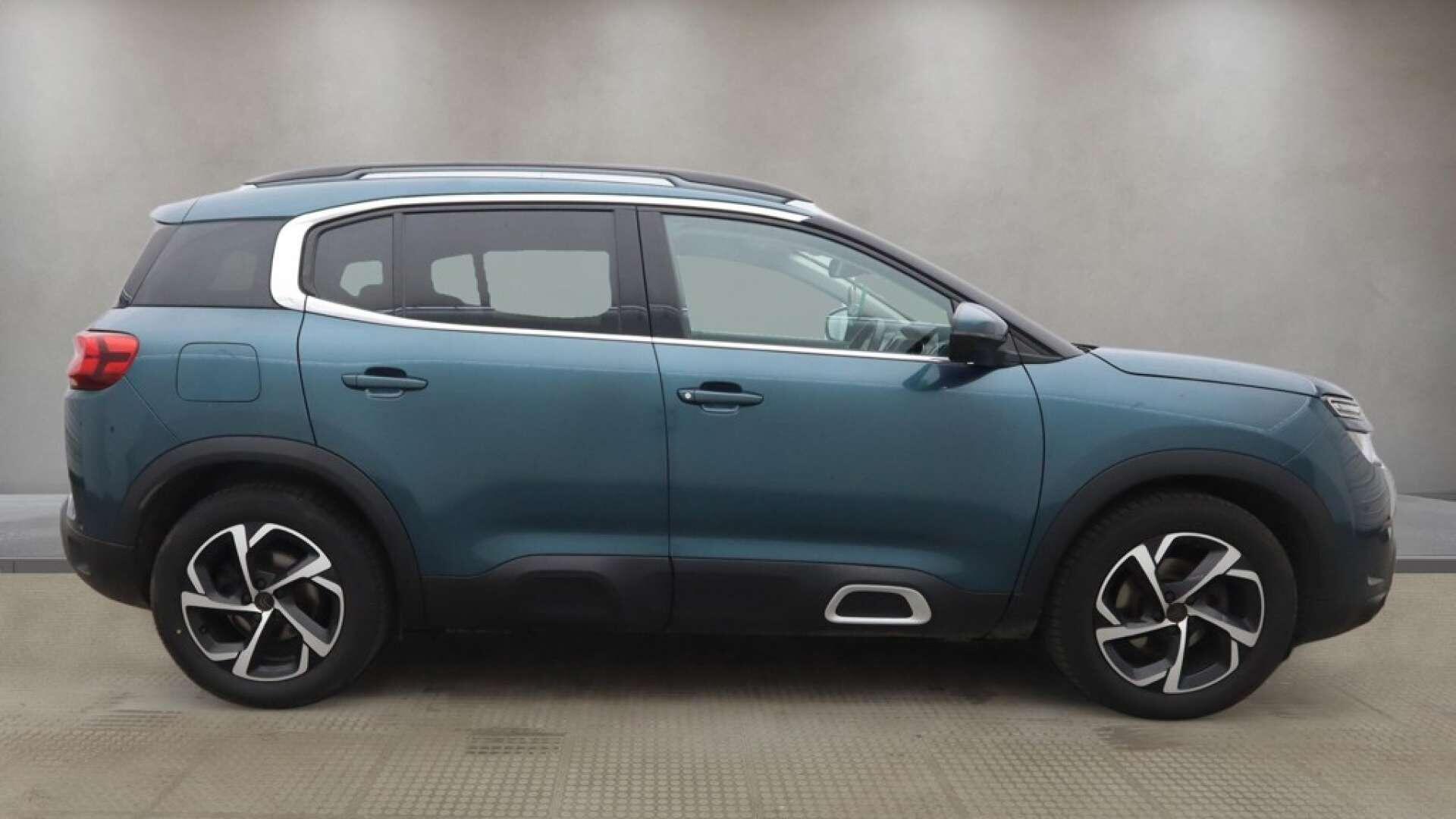 Citroen C5 Aircross view 11