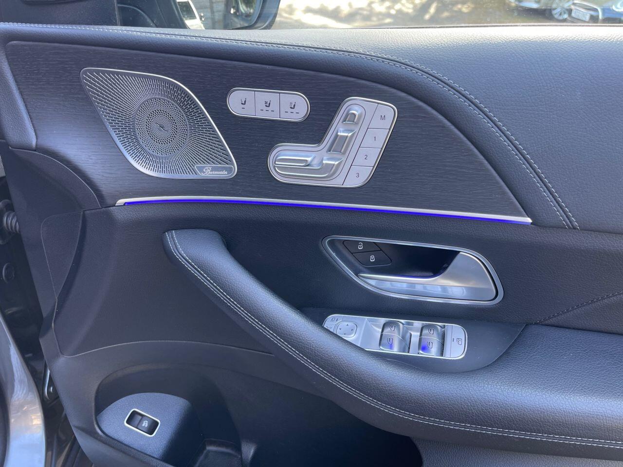 Mercedes-Benz GLE view 12
