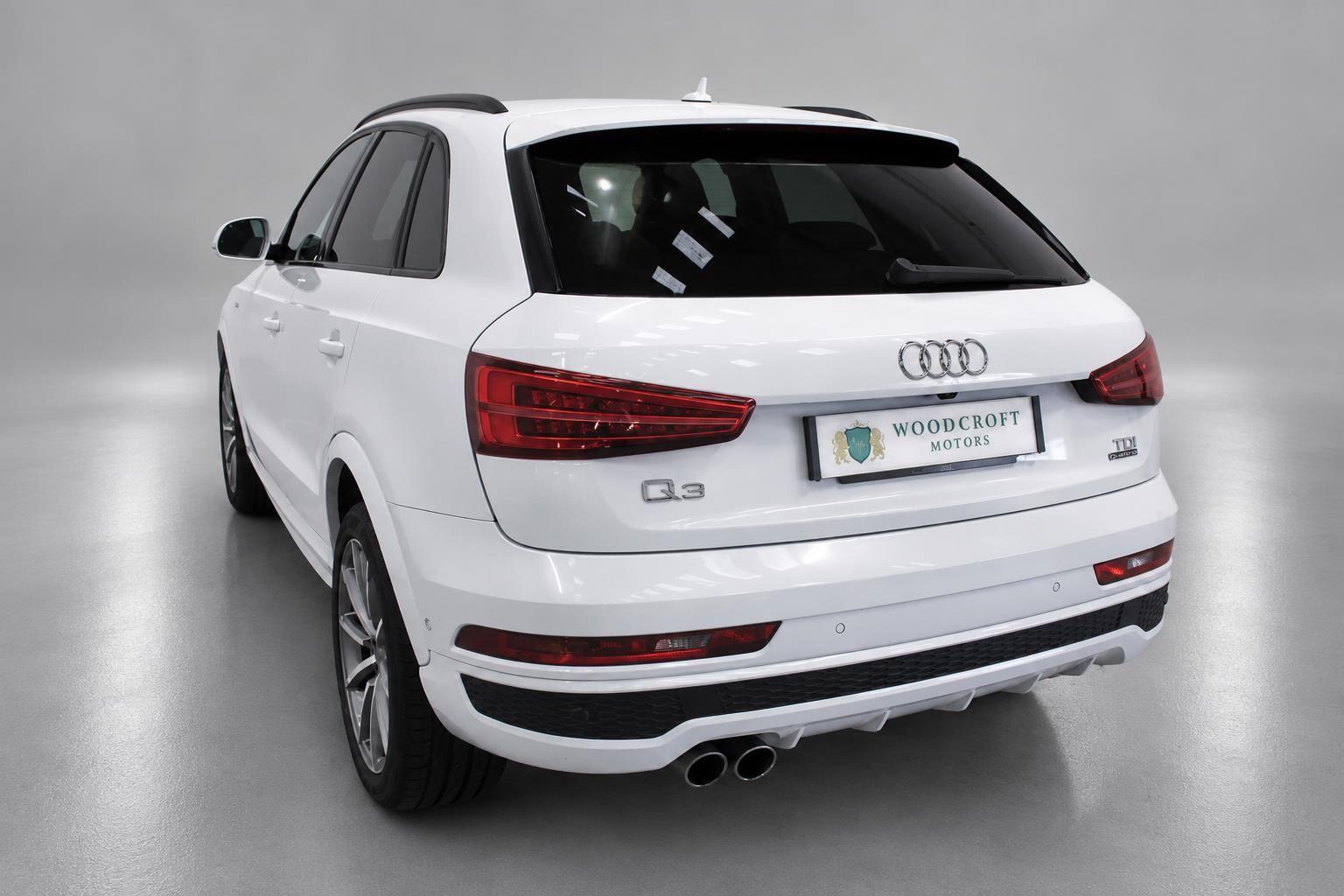 Audi Q3 view 7
