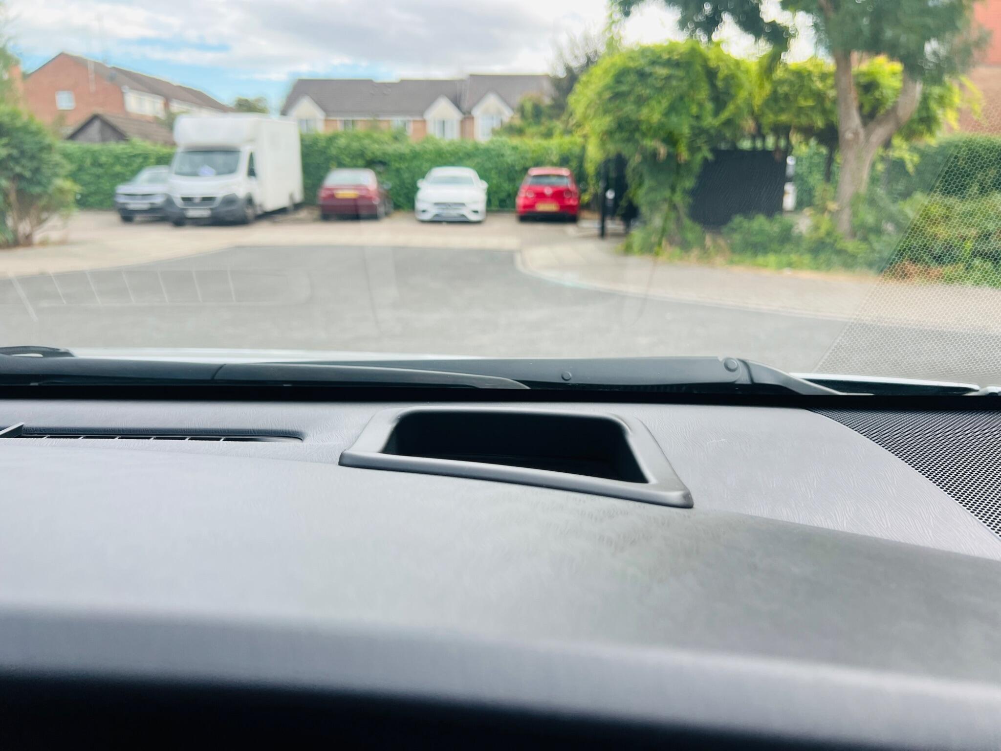 Toyota Prius view 56
