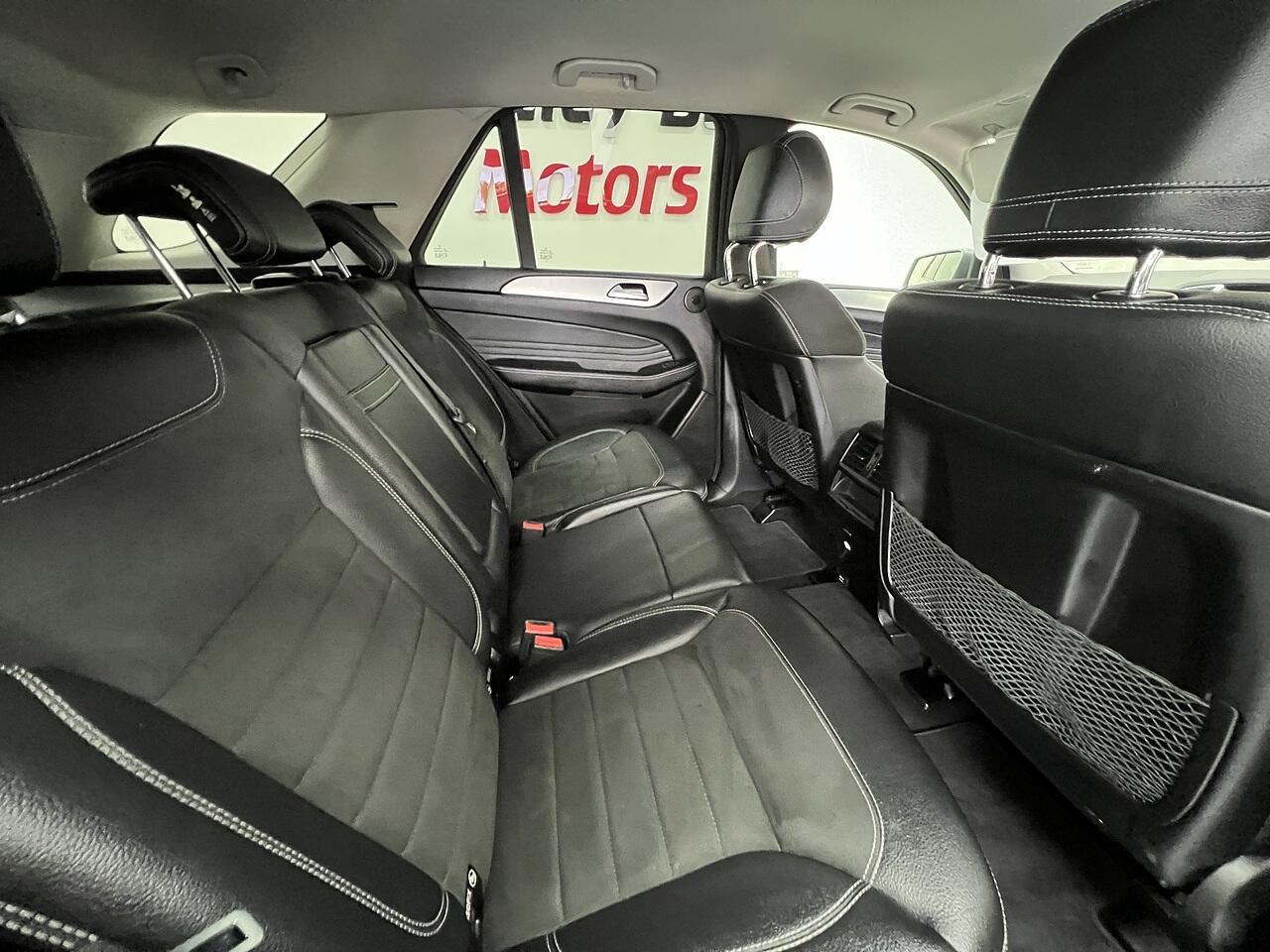 Mercedes-Benz M-Class view 15