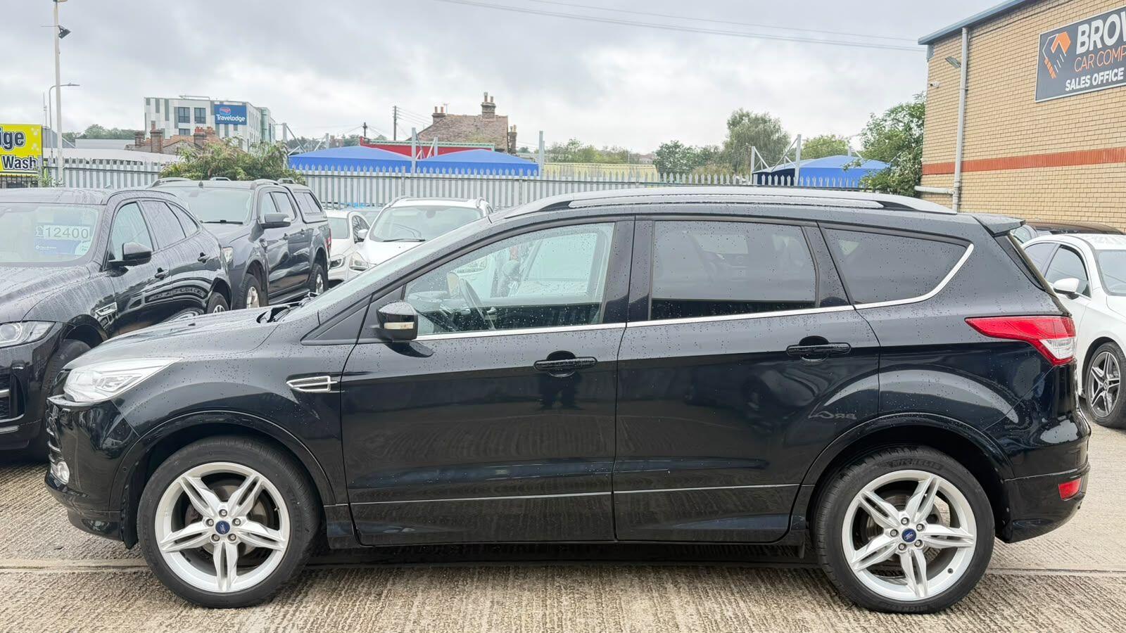 Ford Kuga view 5
