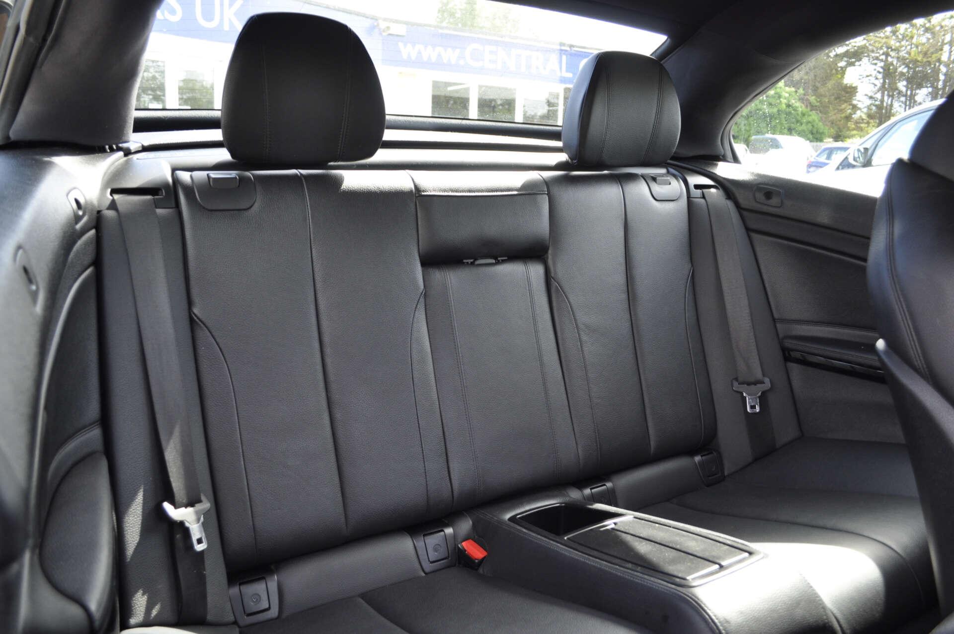 BMW 4 Series view 11