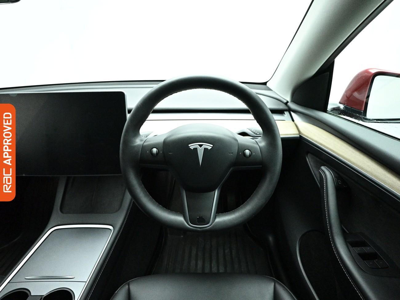 Tesla Model Y view 10