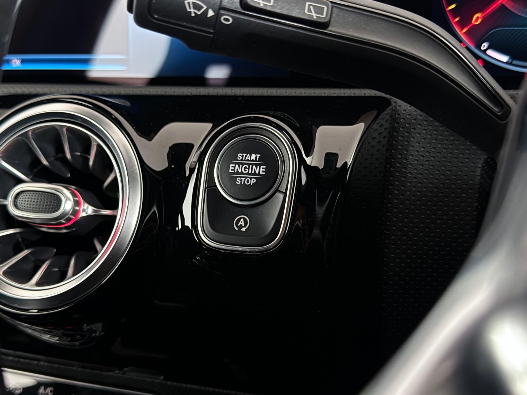 Mercedes-Benz A-Class view 22