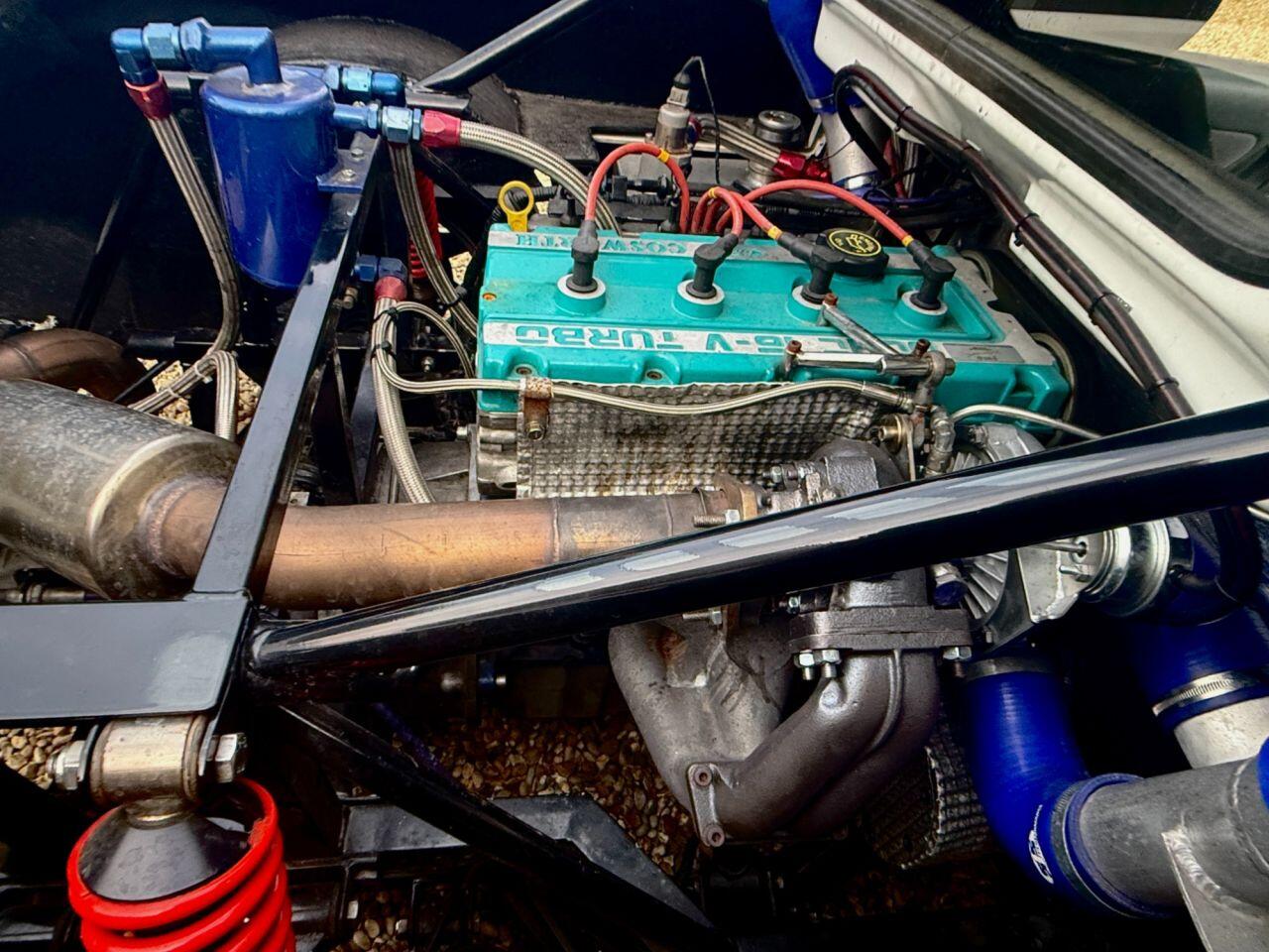 Ford RS200 view 10