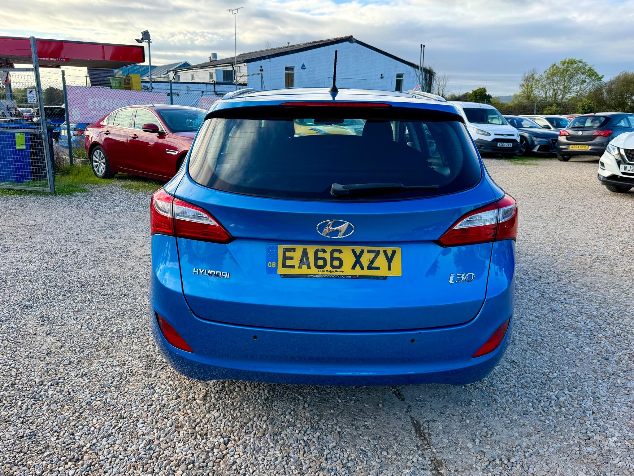 Hyundai i30 view 7