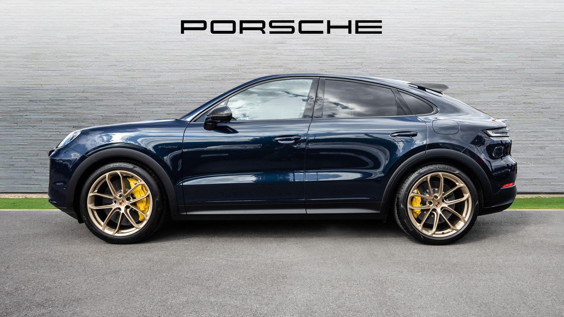 Porsche Cayenne view 5