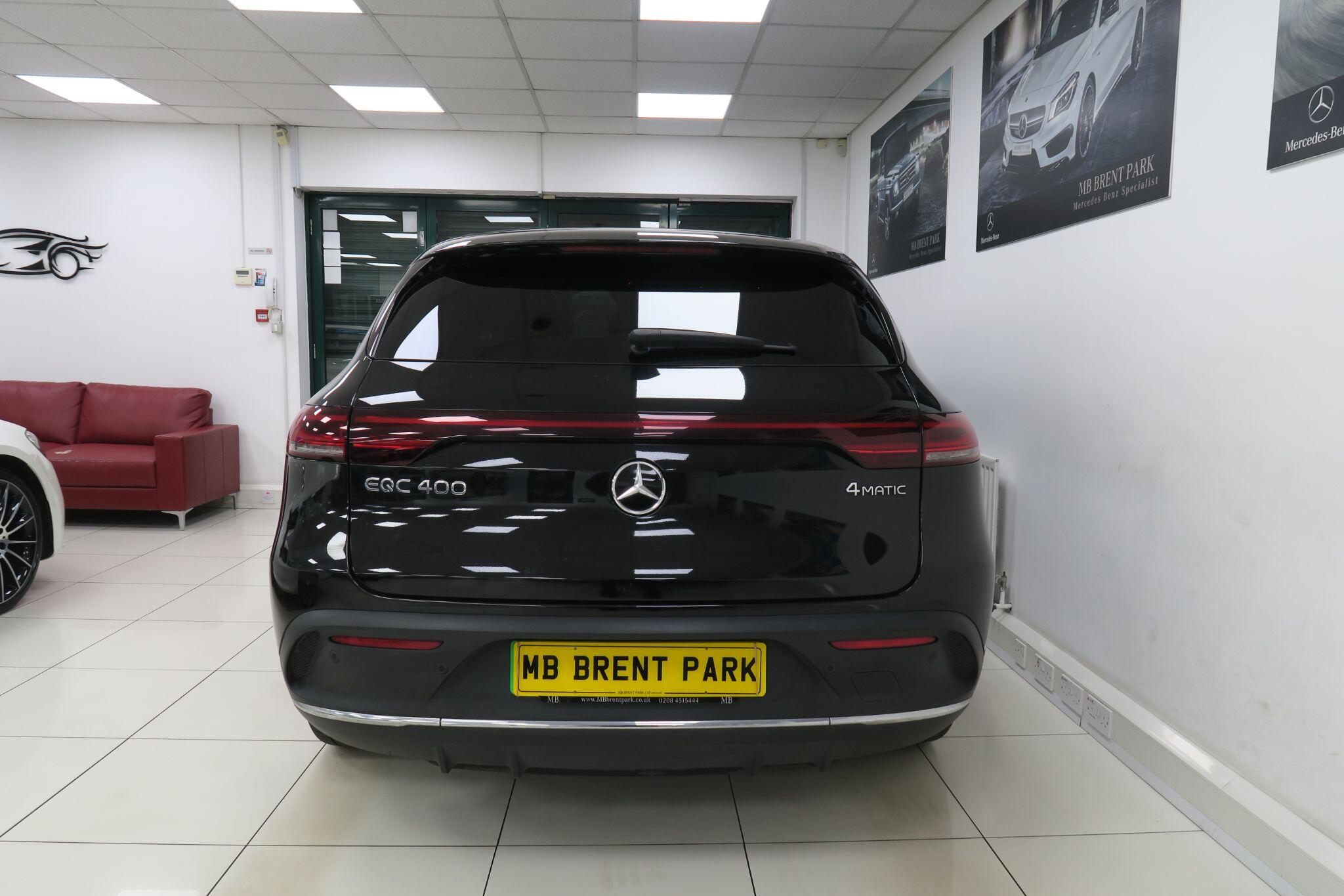 Mercedes-Benz Eqc view 6