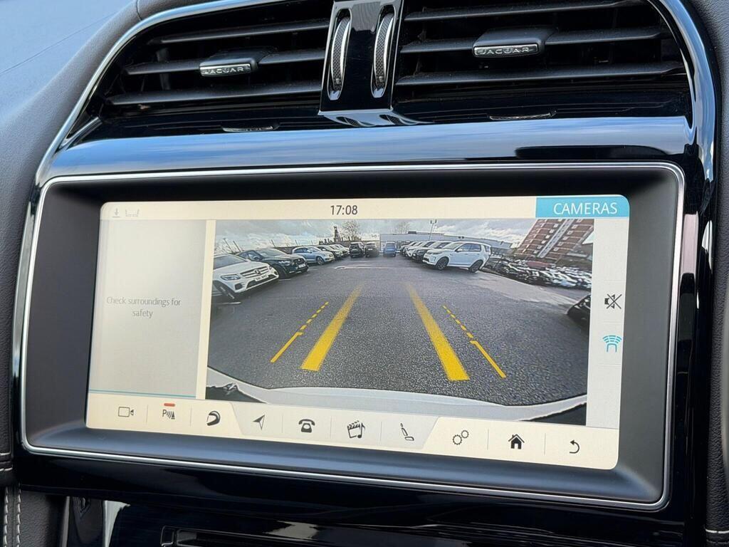 Jaguar F-Pace view 38