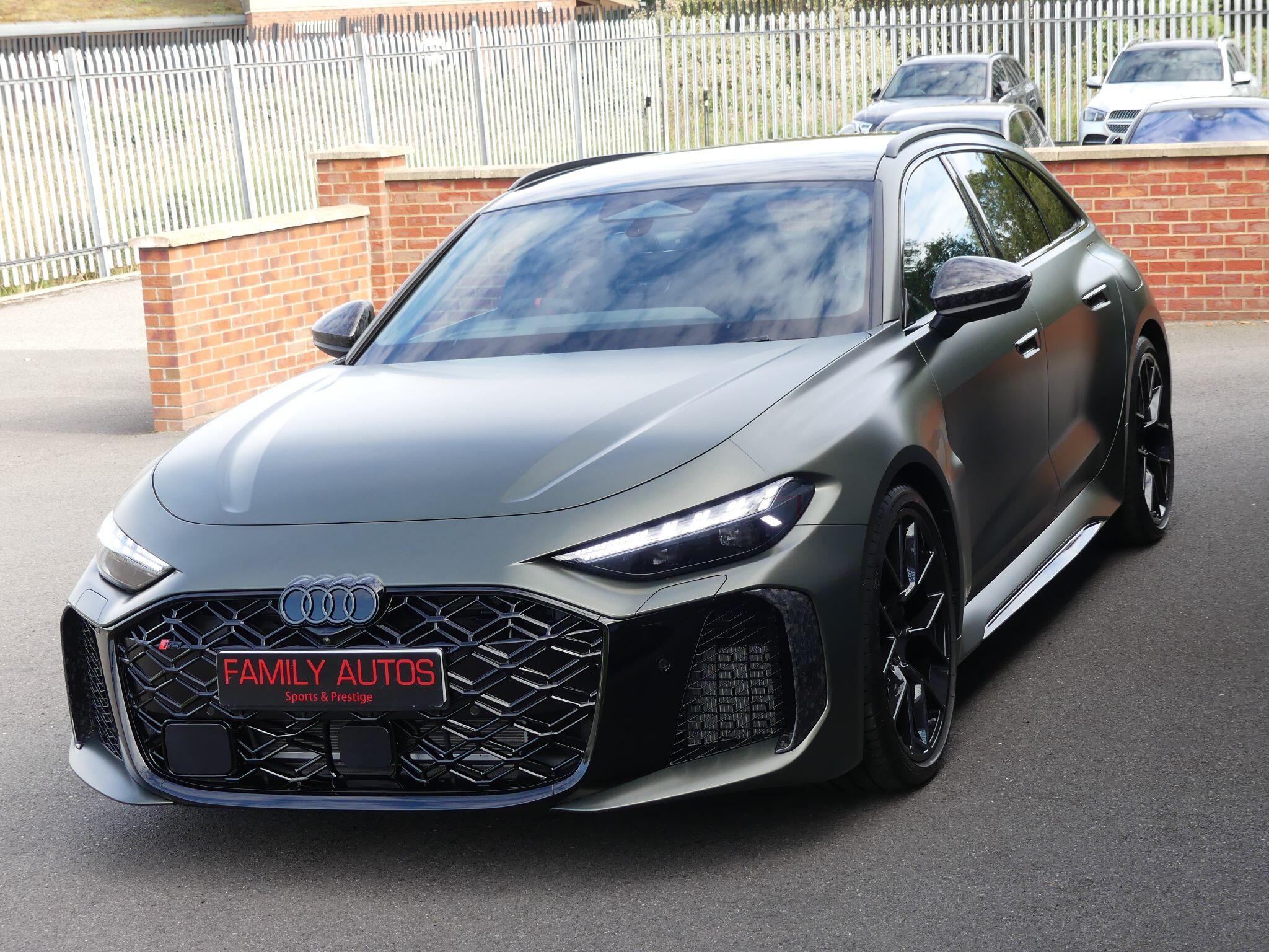 Audi RS5 view 5