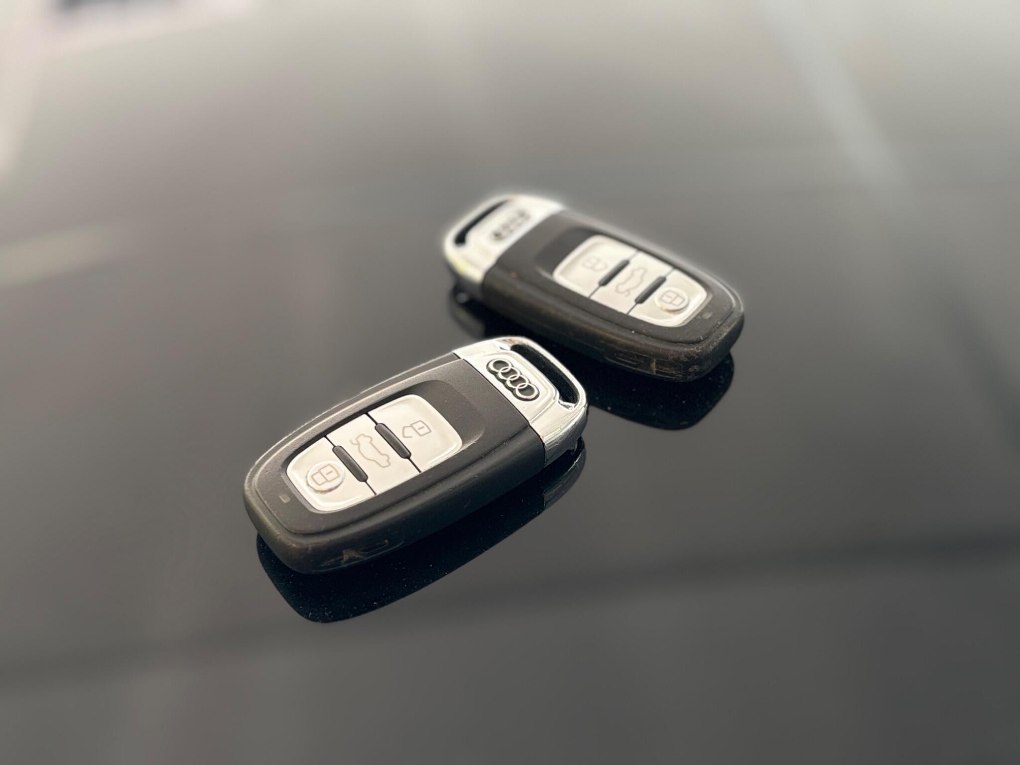 Audi A6 Saloon view 31
