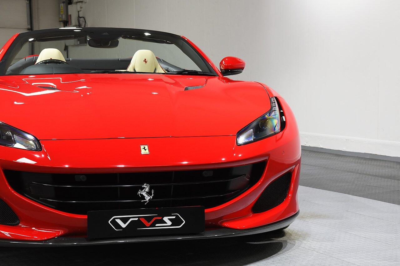 Ferrari Portofino view 32