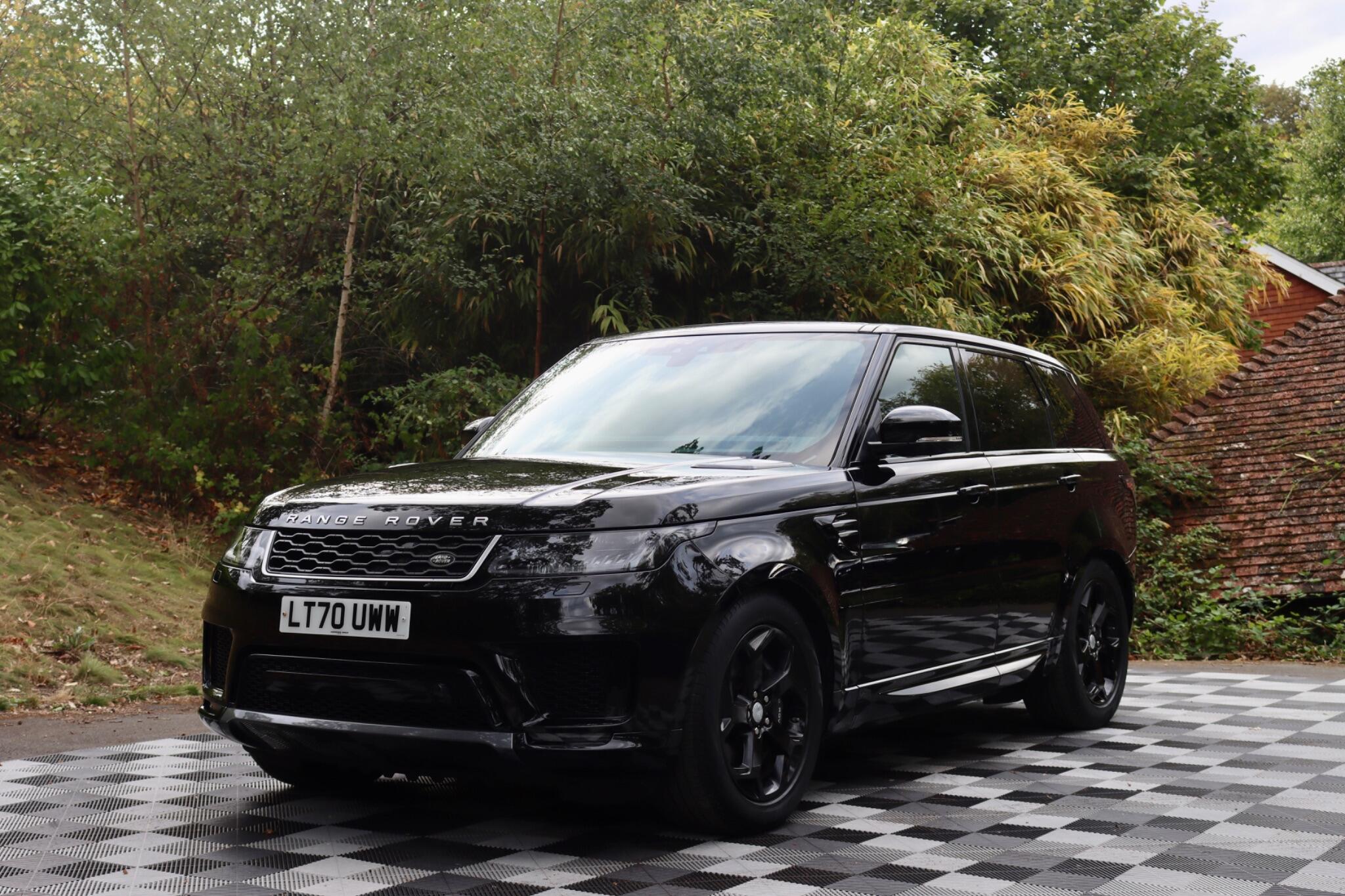 Land Rover Range Rover Sport view 12
