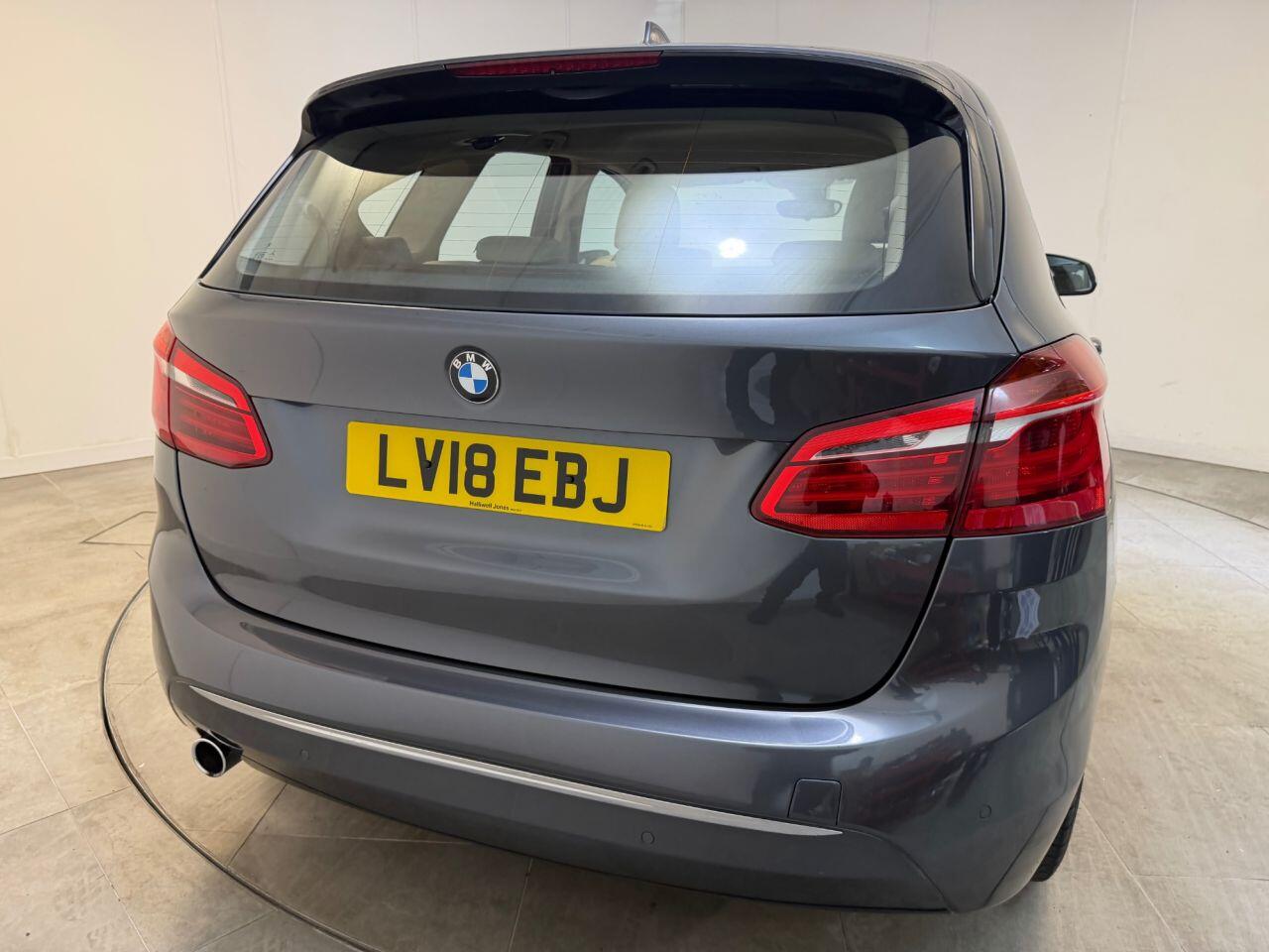 BMW 2 Series Active Tourer view 14