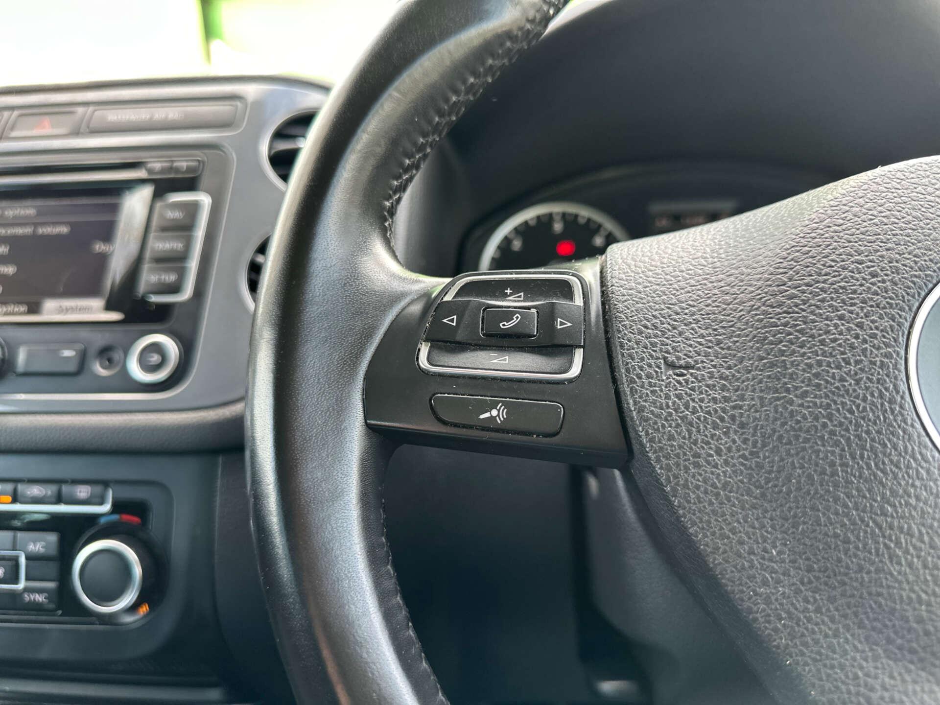 Volkswagen Tiguan view 30