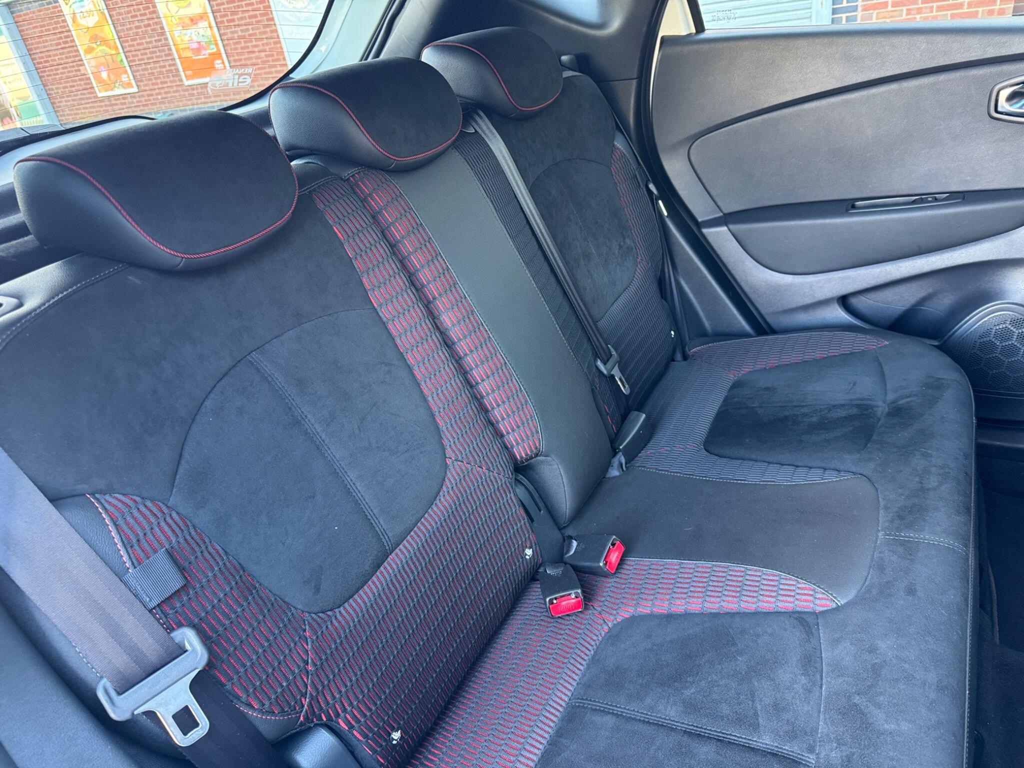 Renault Captur view 27
