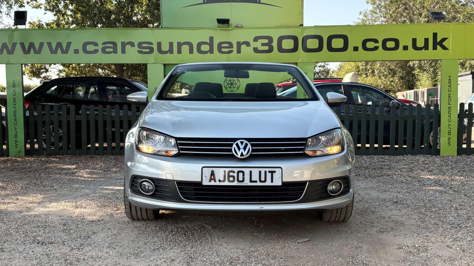 Volkswagen Eos view 2