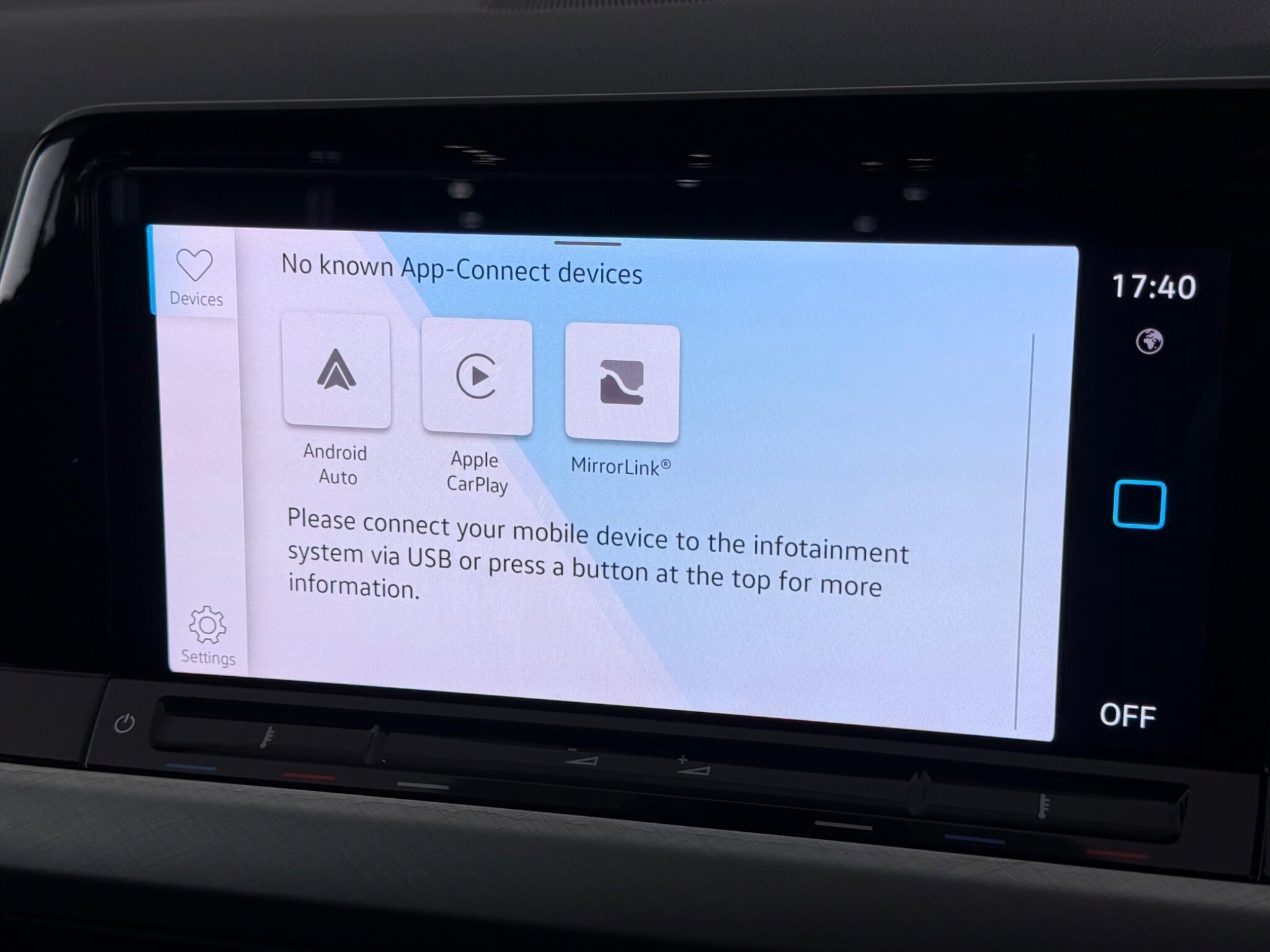 Volkswagen Golf view 22