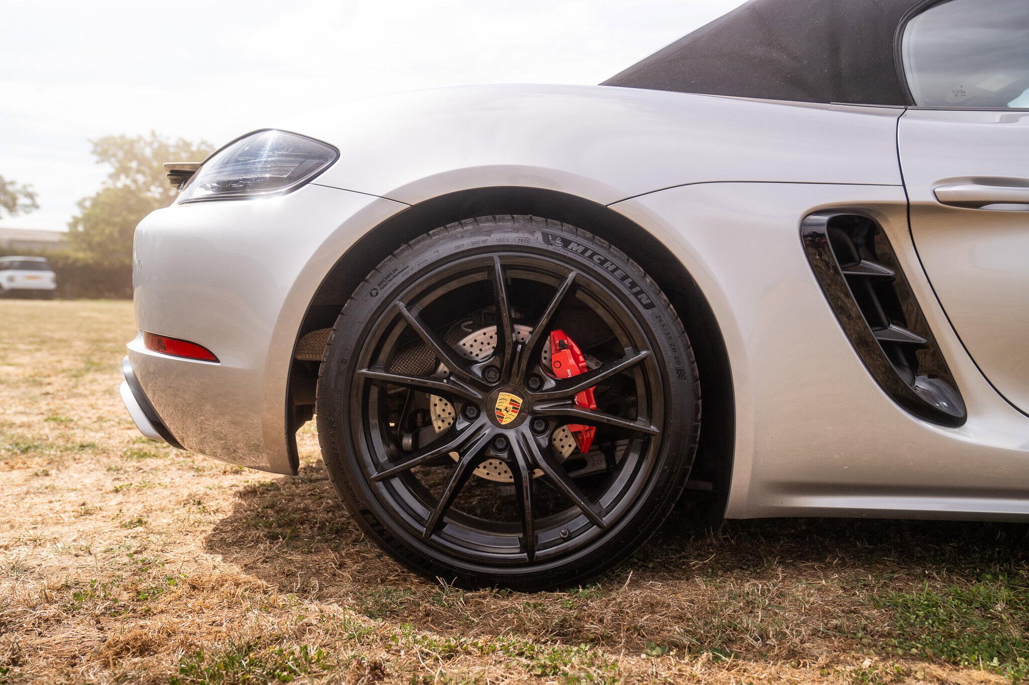 Porsche 718 Boxster view 19
