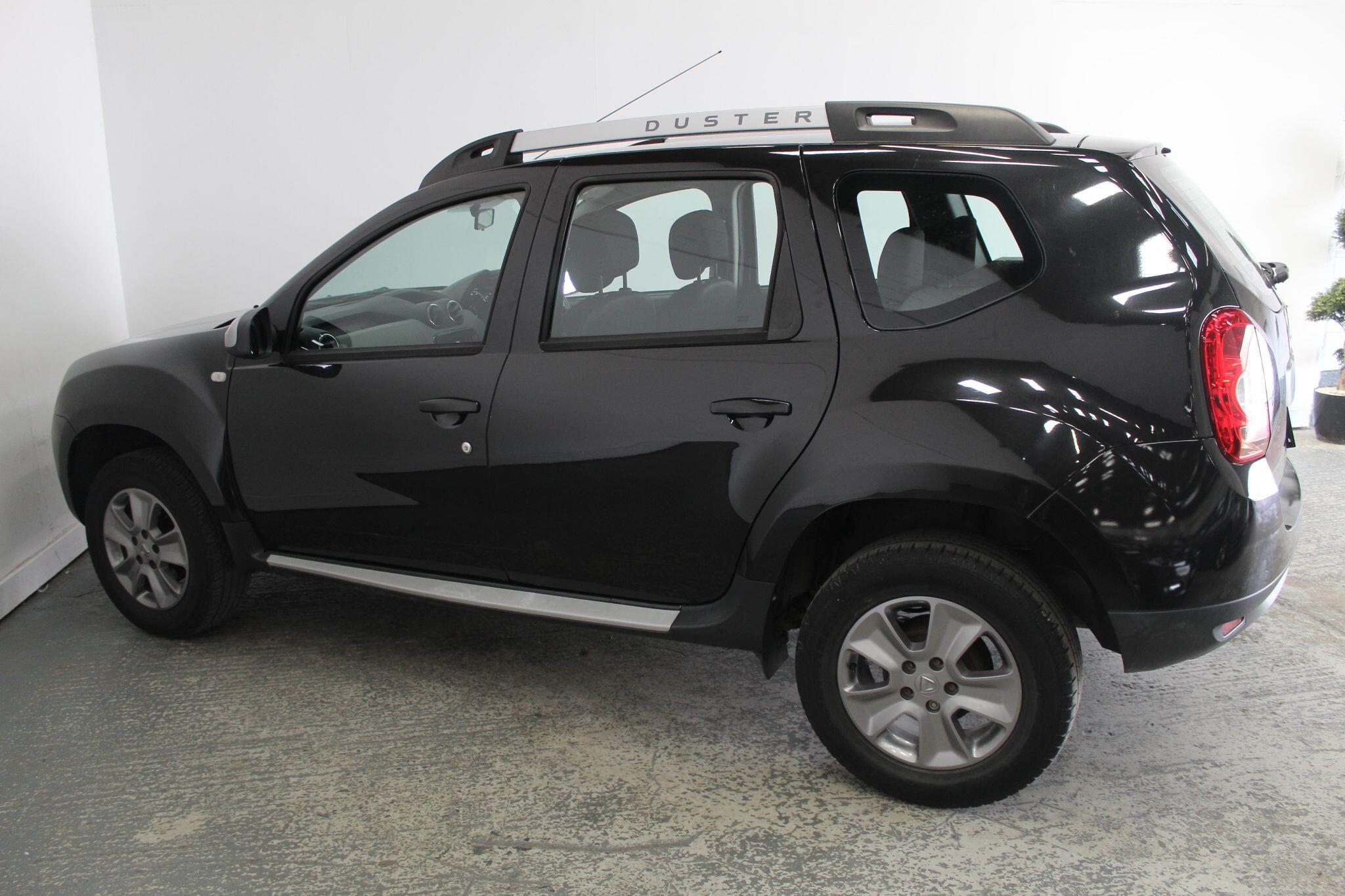 Dacia Duster view 10