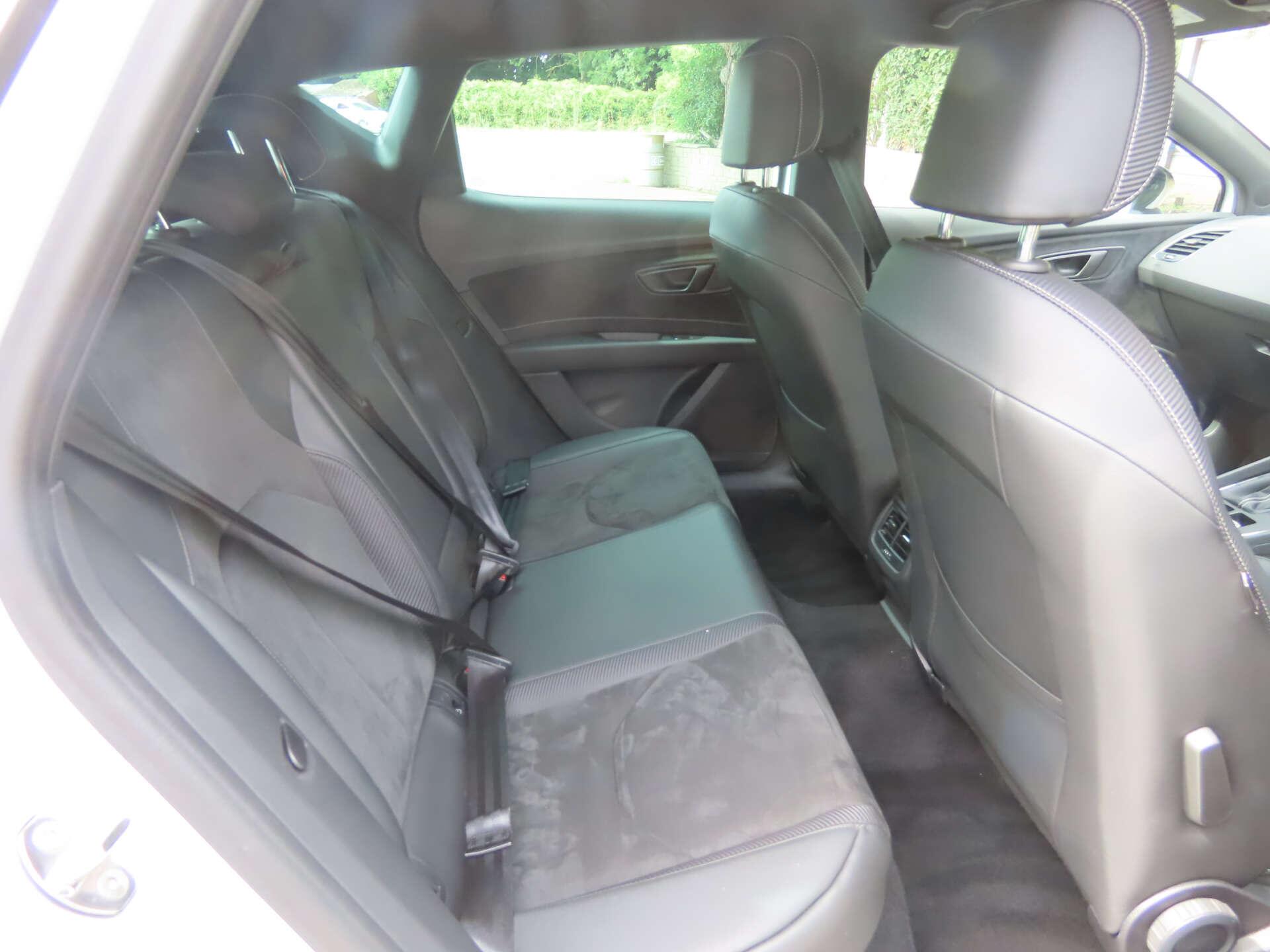 Seat Leon view 7