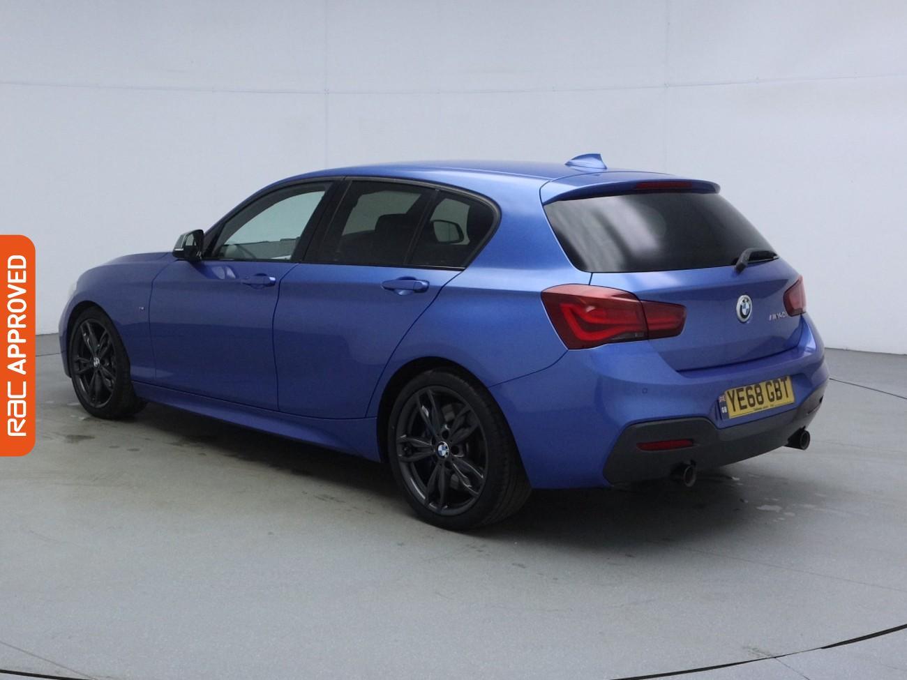 BMW 1 Series view 4