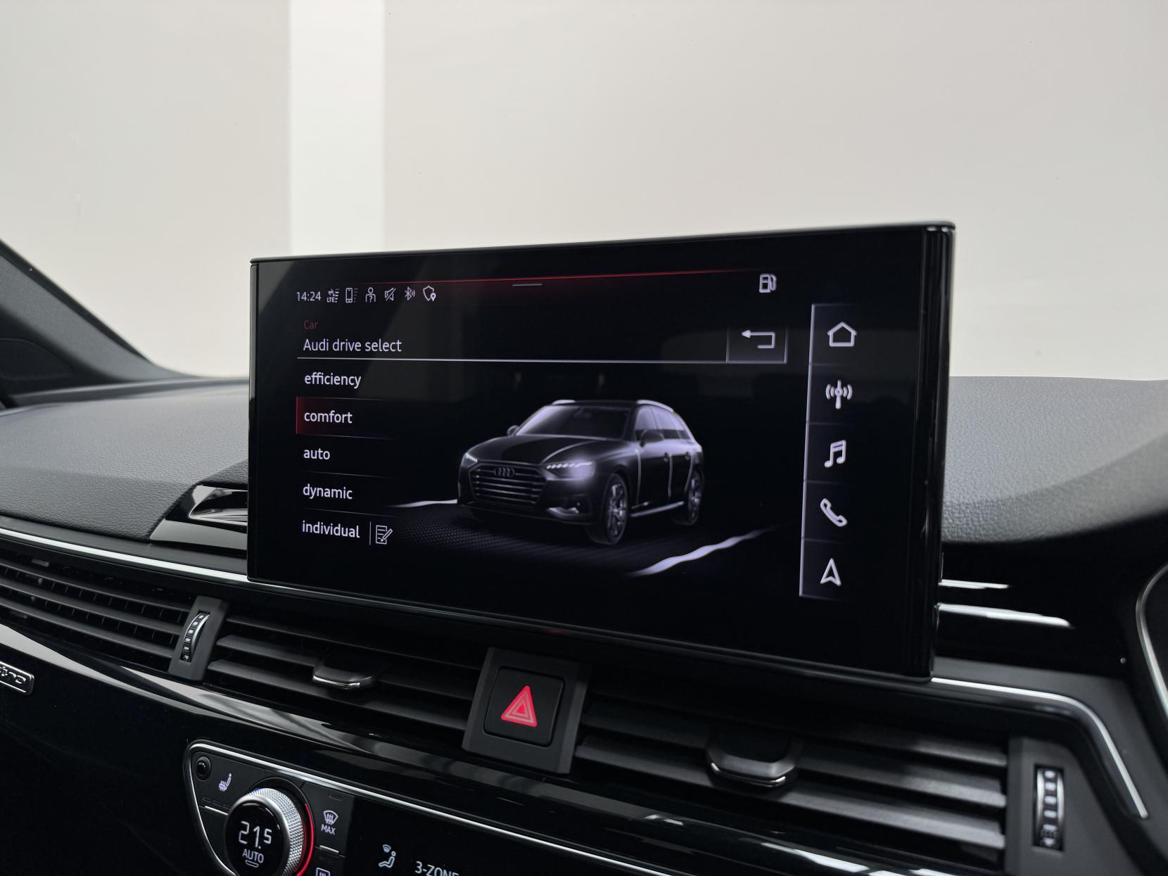 Audi A4 Avant view 25