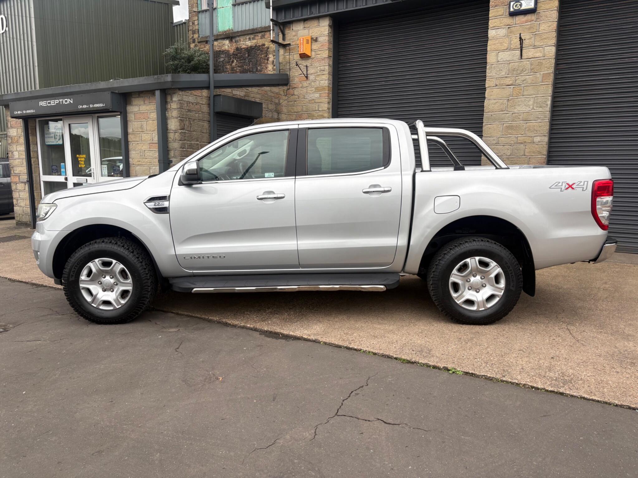 Ford Ranger view 5