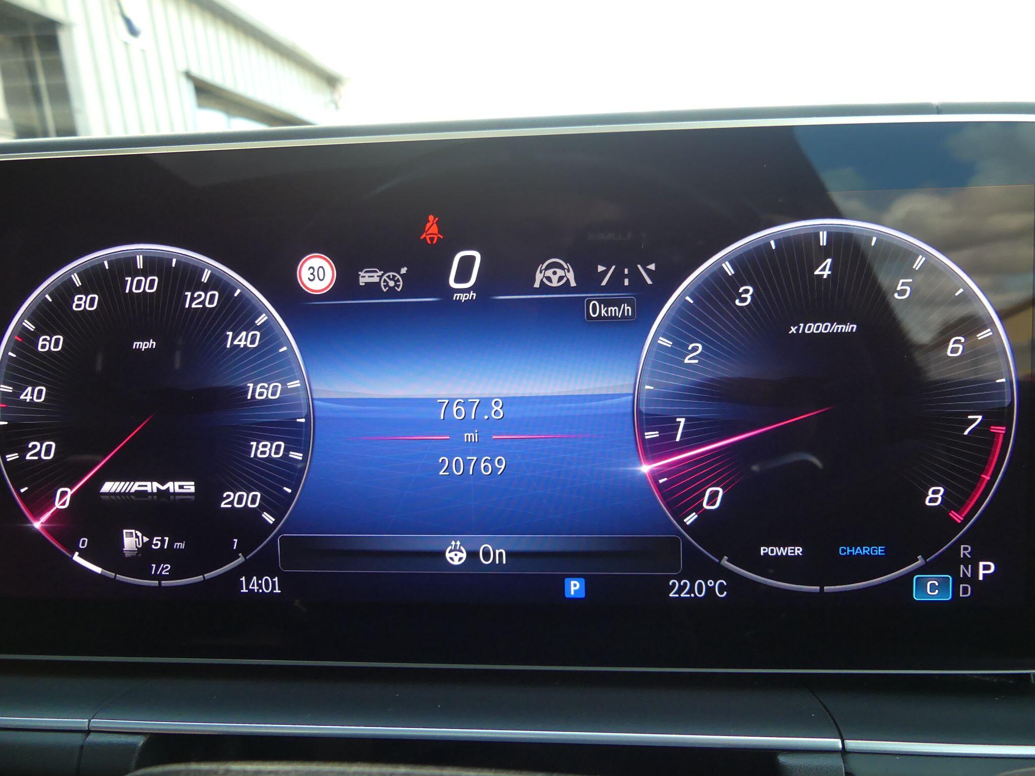 Mercedes-Benz Gle view 26