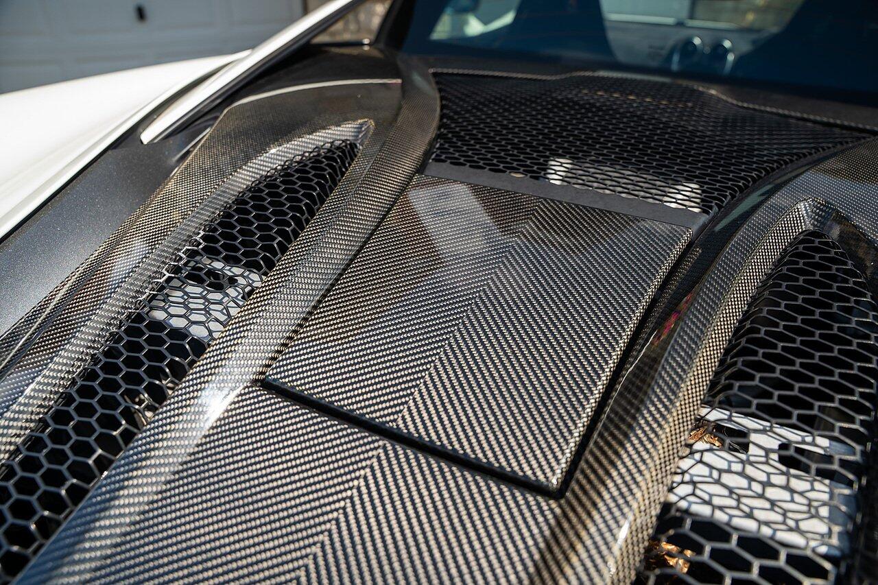 McLaren 570S view 14