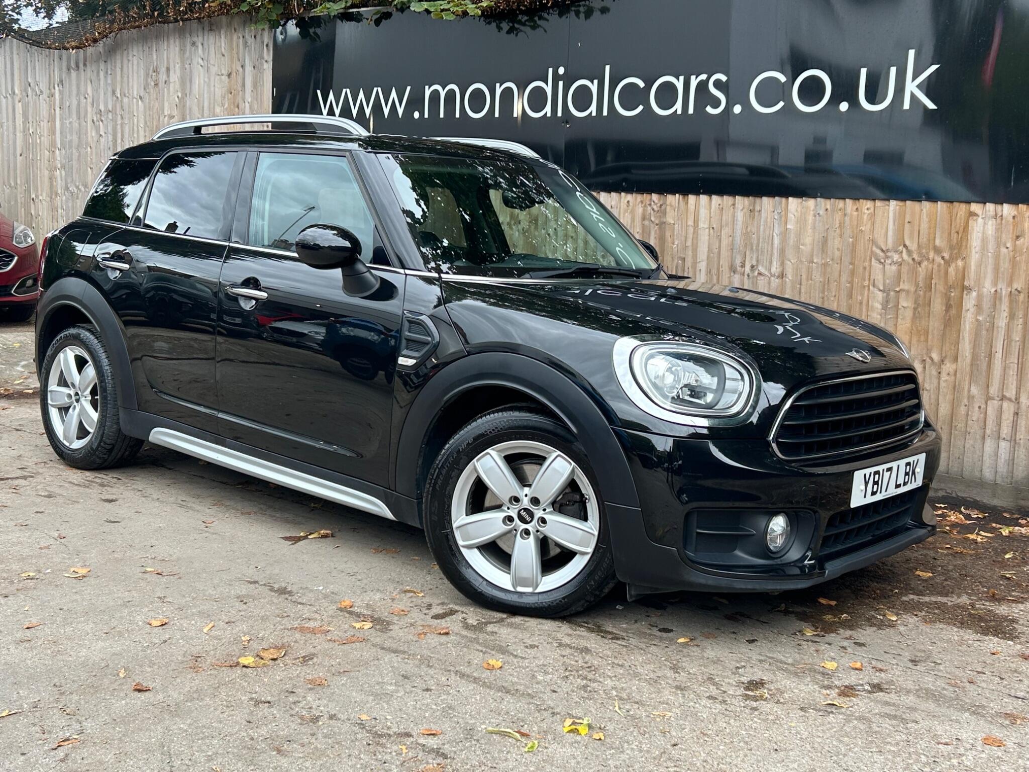 Mini Countryman view 8