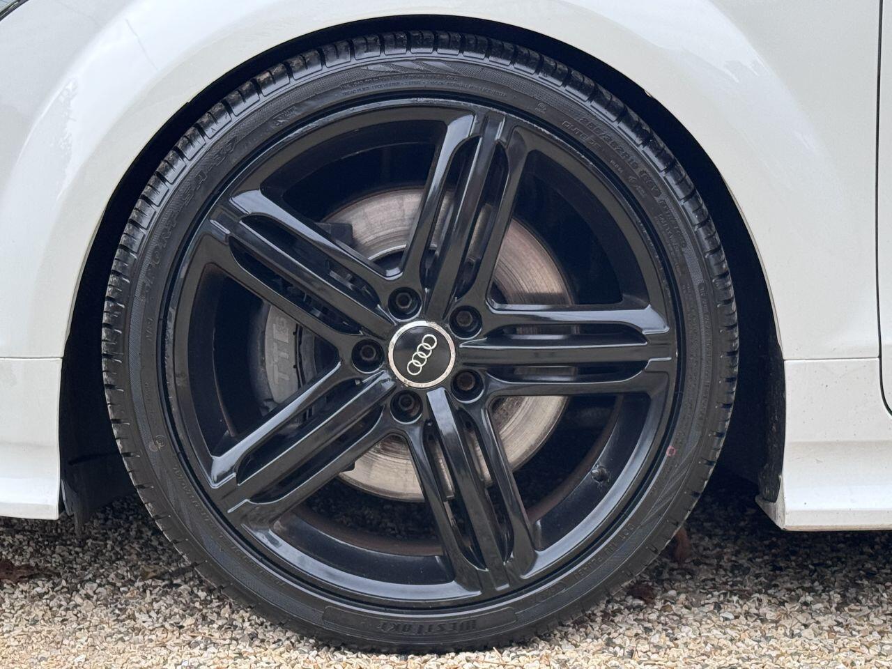 Audi TTS view 37
