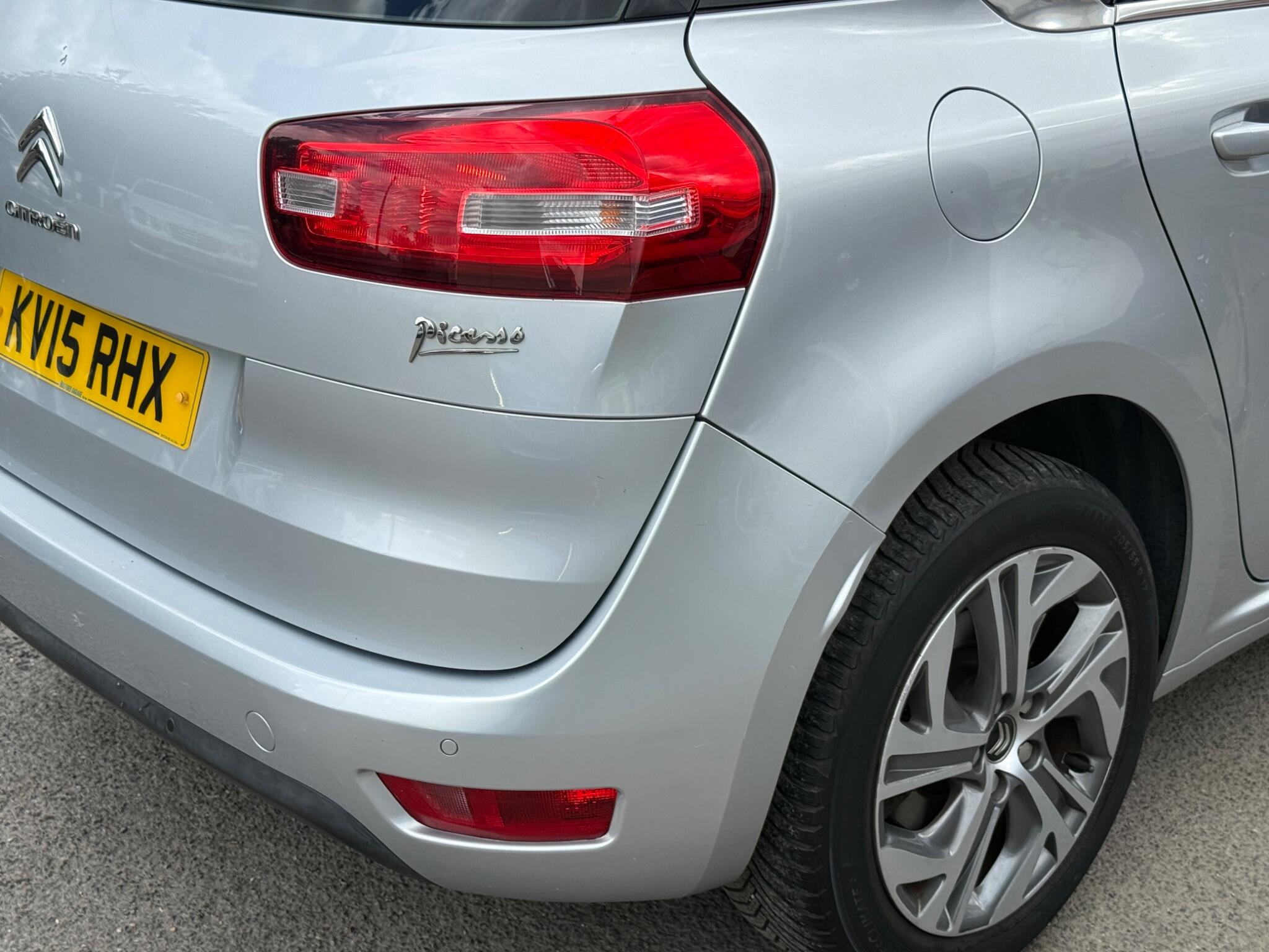 Citroen C4 Picasso - Image 25