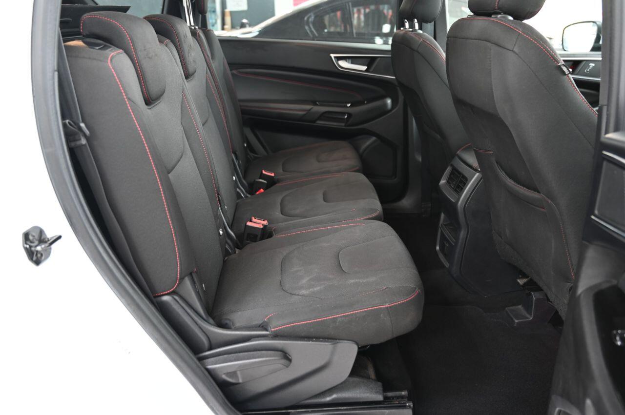 Ford S-Max view 20