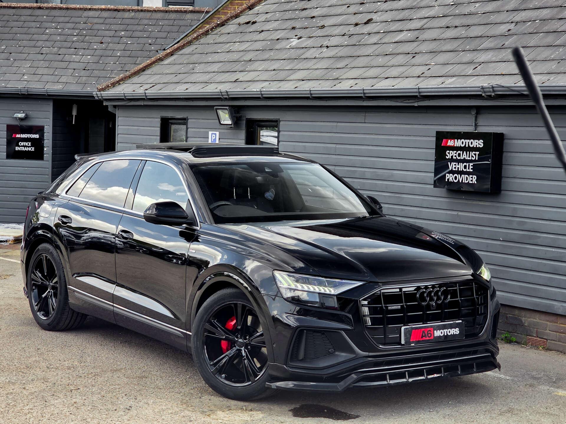 Audi Q8 main image