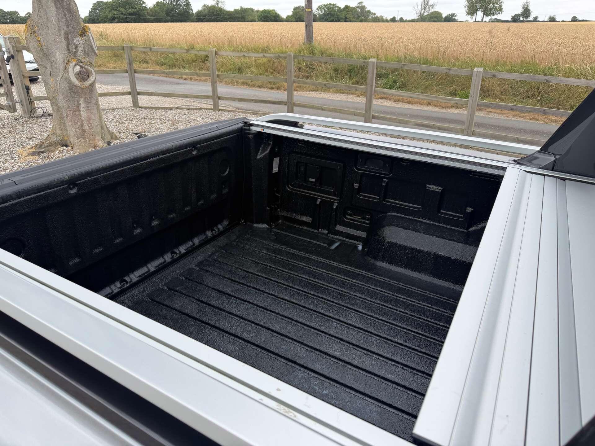 Ford Ranger view 14