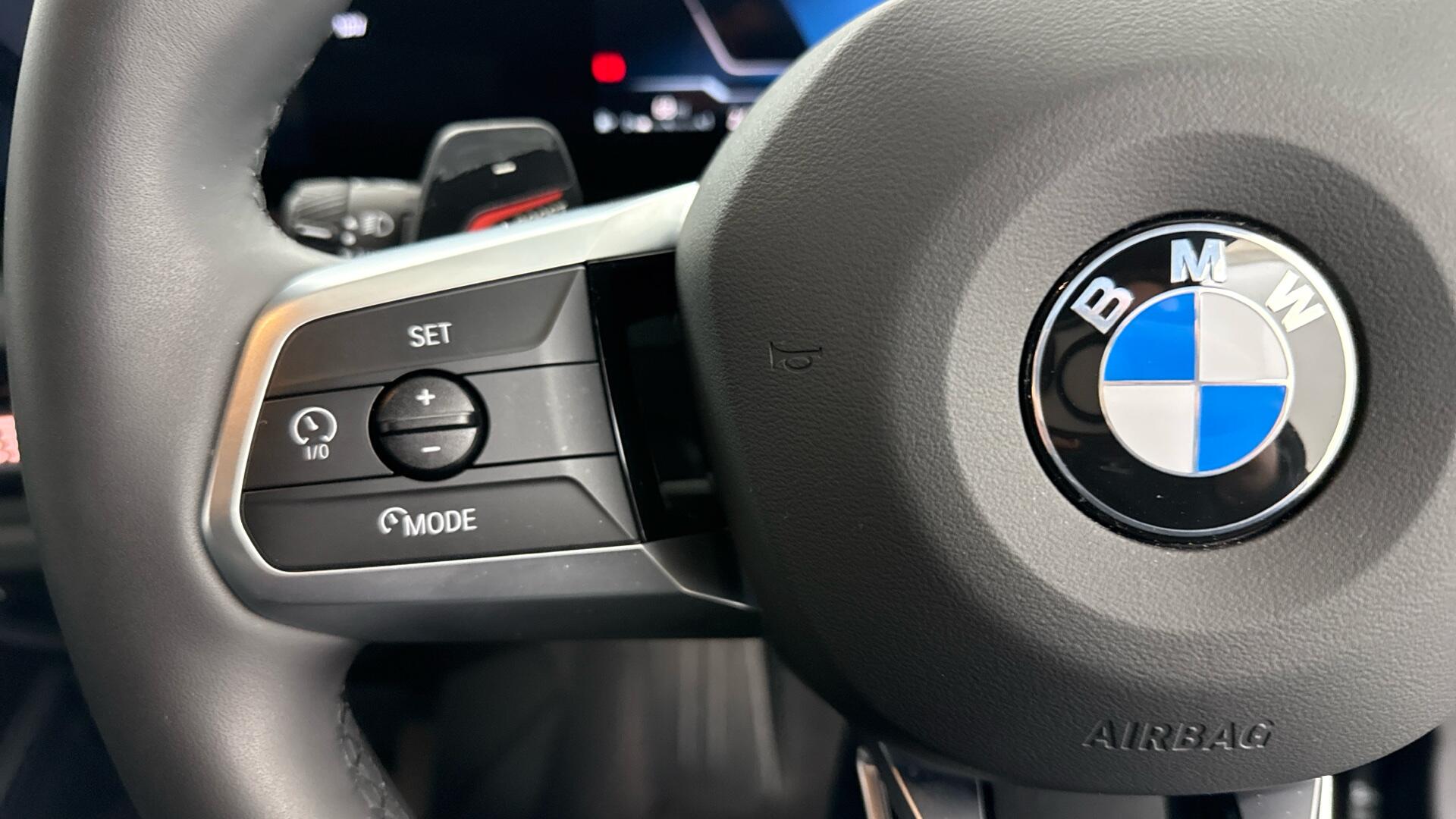 BMW 2 Series view 17