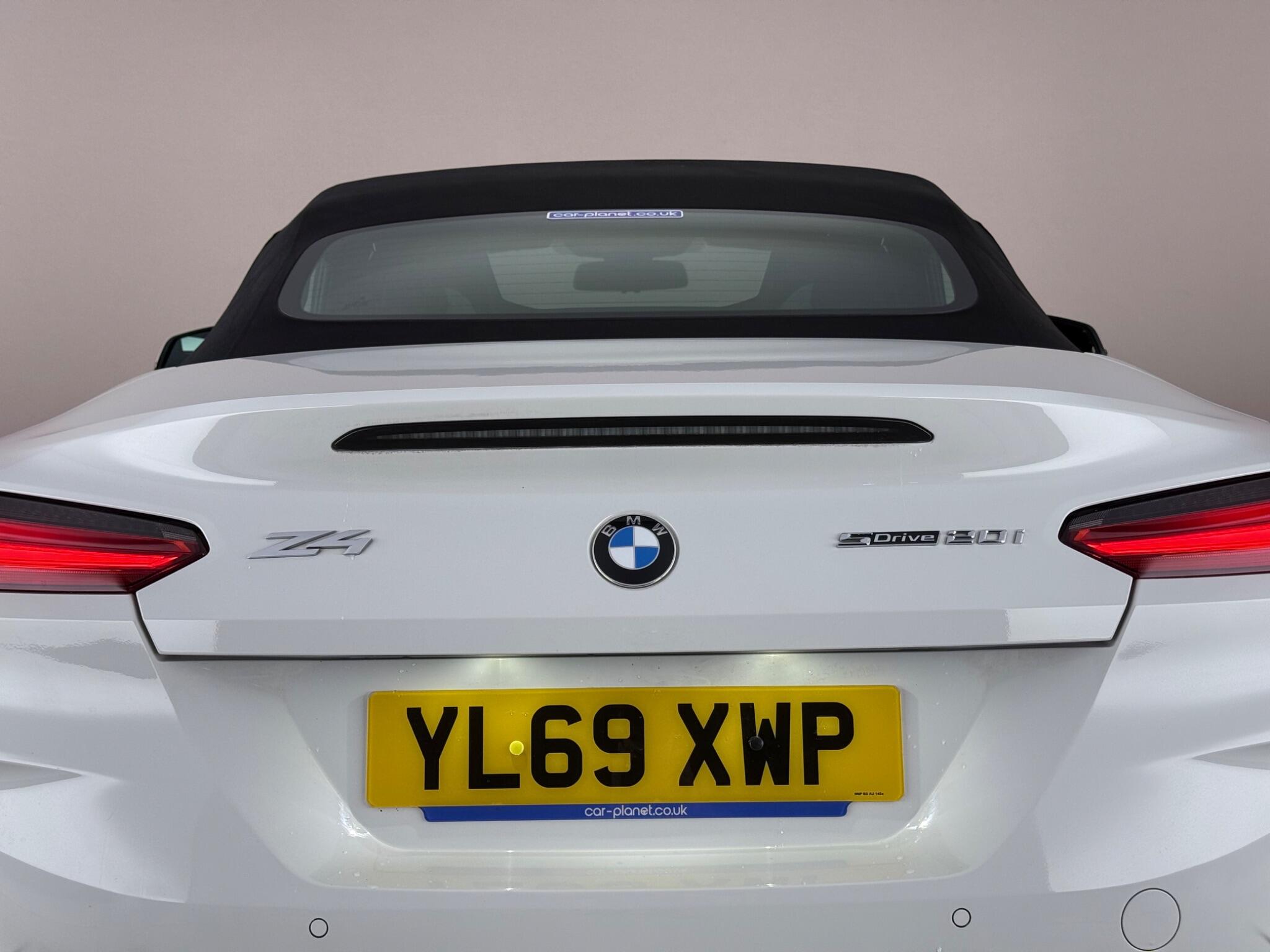 BMW Z4 view 16