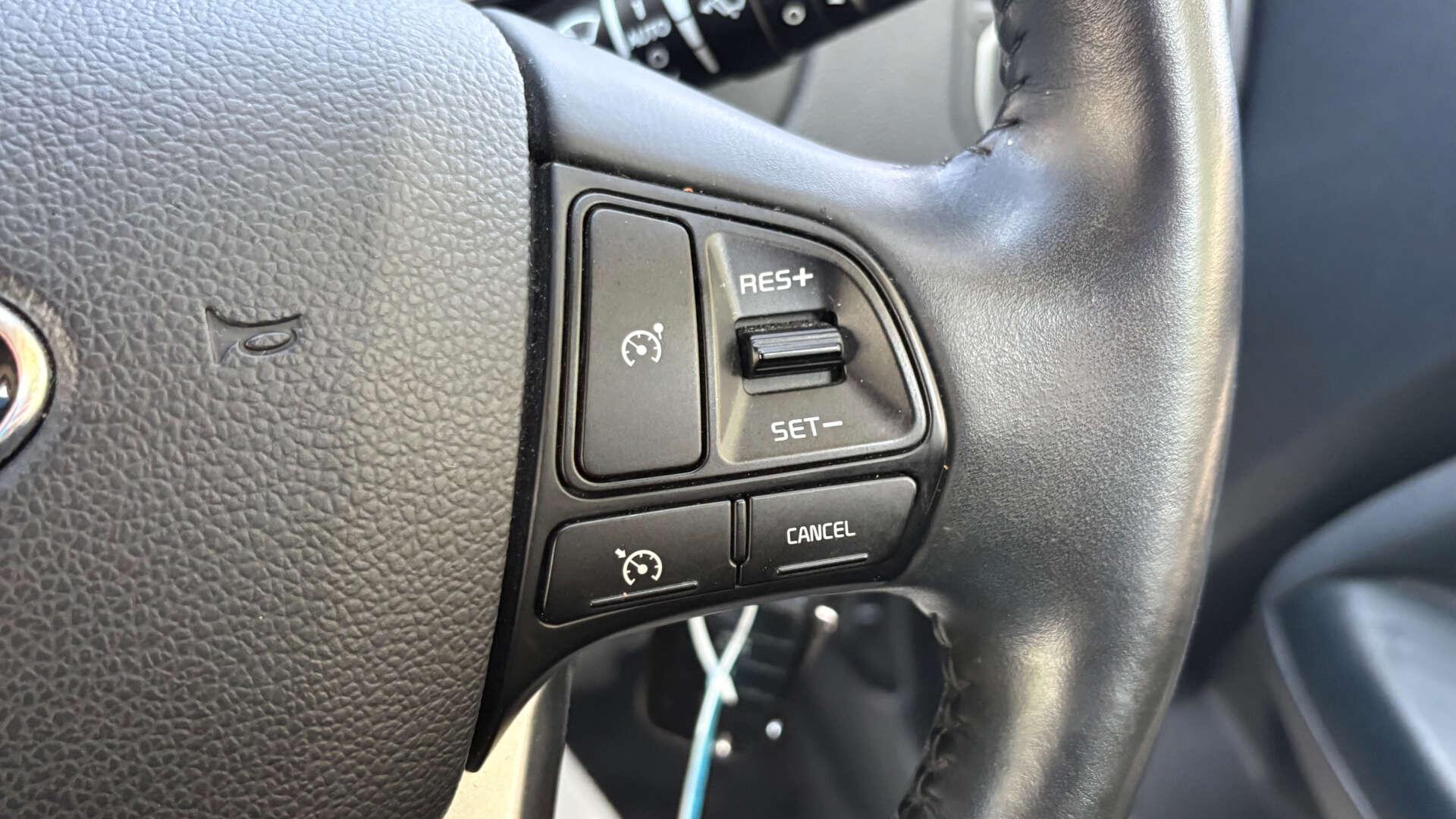 Kia Rio view 18