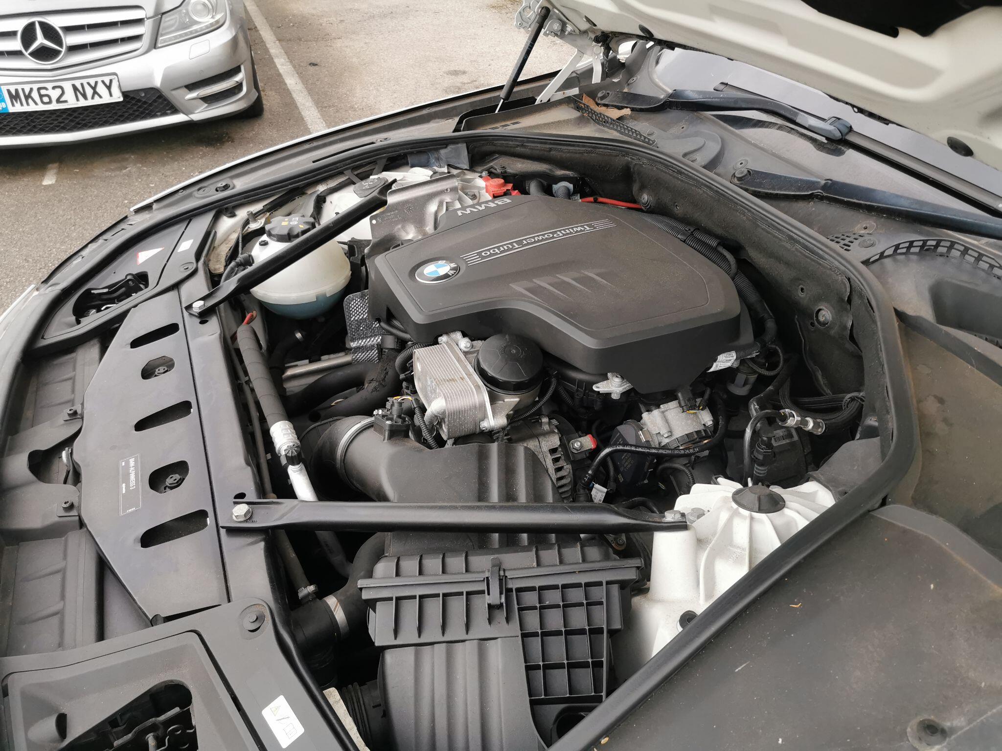 BMW 5 Series view 45
