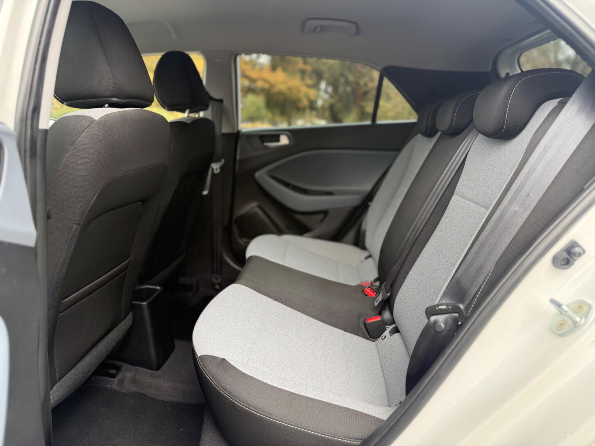 Hyundai I20 view 27
