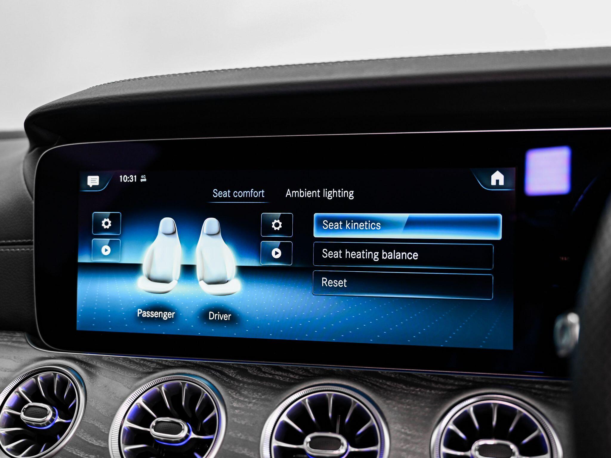 Mercedes-Benz E-Class view 18